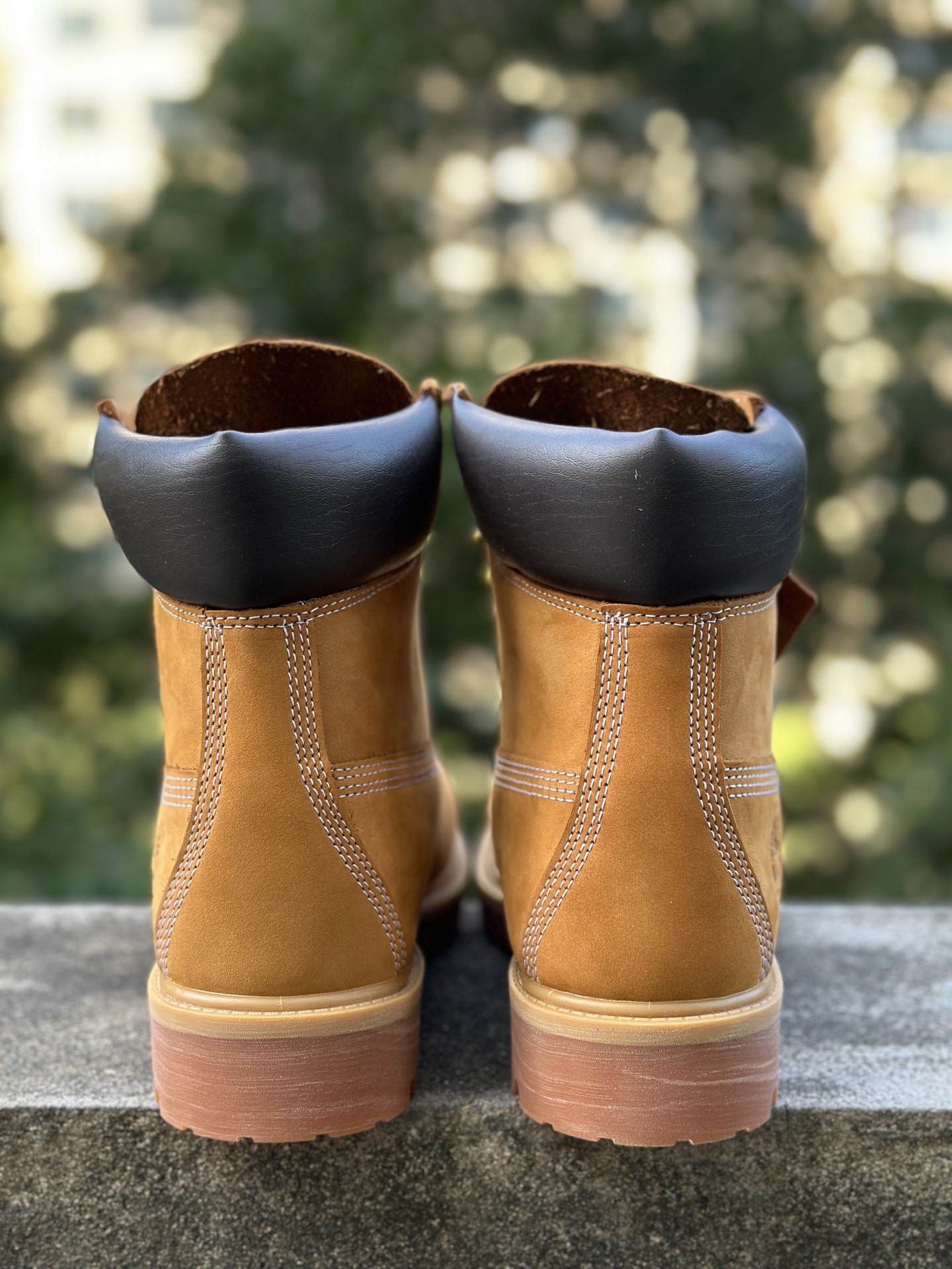 添柏岚 Timberland 踢不烂/经典款黄色高帮 A3299 添柏岚 Timberland 踢不烂/经典款黄色高帮 A3299