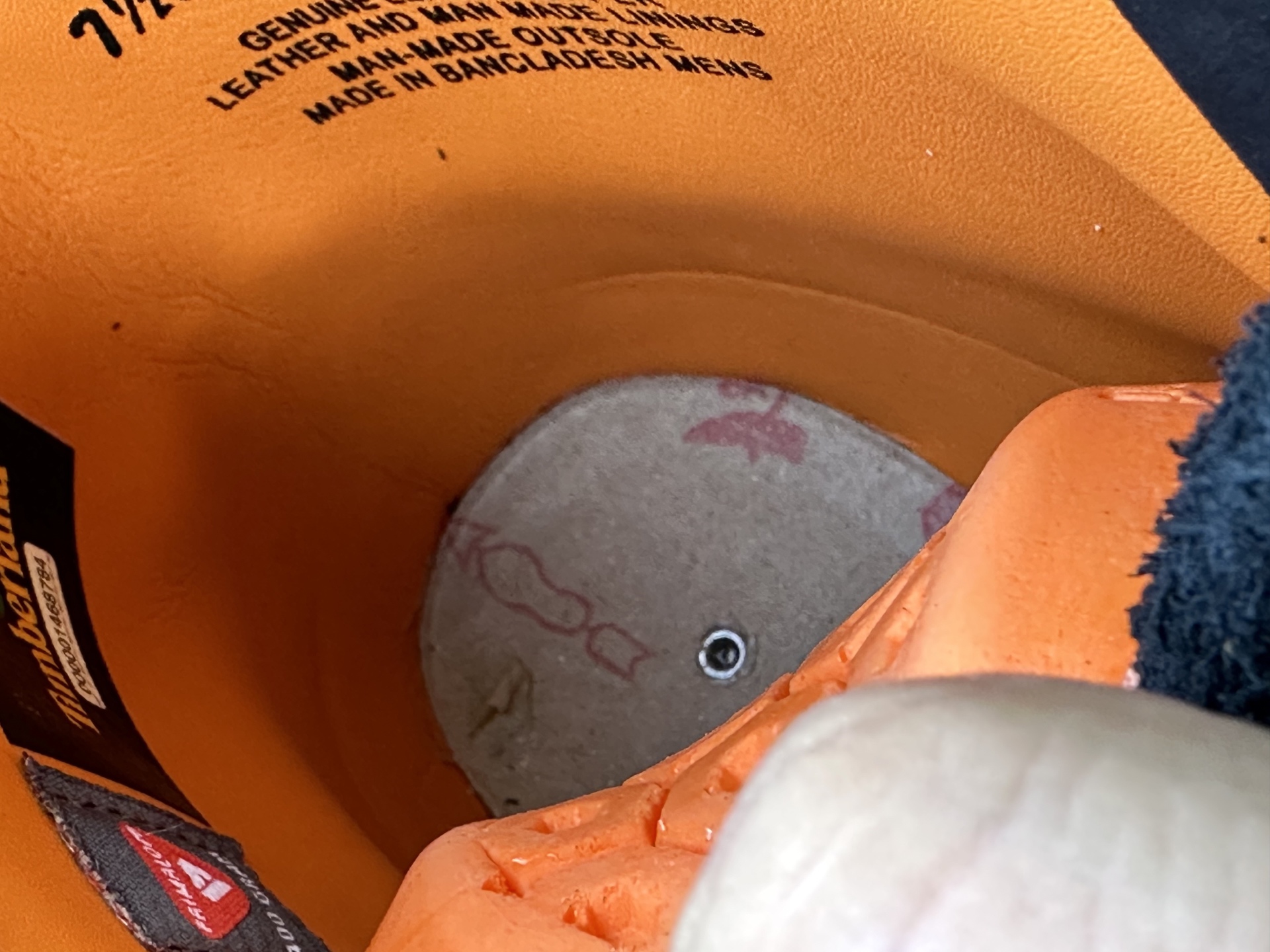 添柏岚 Timberland 踢不烂/经典款黄色高帮 10073W 添柏岚 Timberland 踢不烂/经典款黄色高帮 10073W