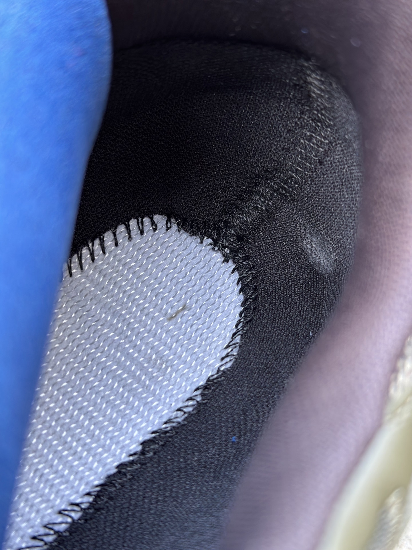 Moncler 盟可睐/蒙口 Trailgrip Lite 网面透气款山地户外鞋