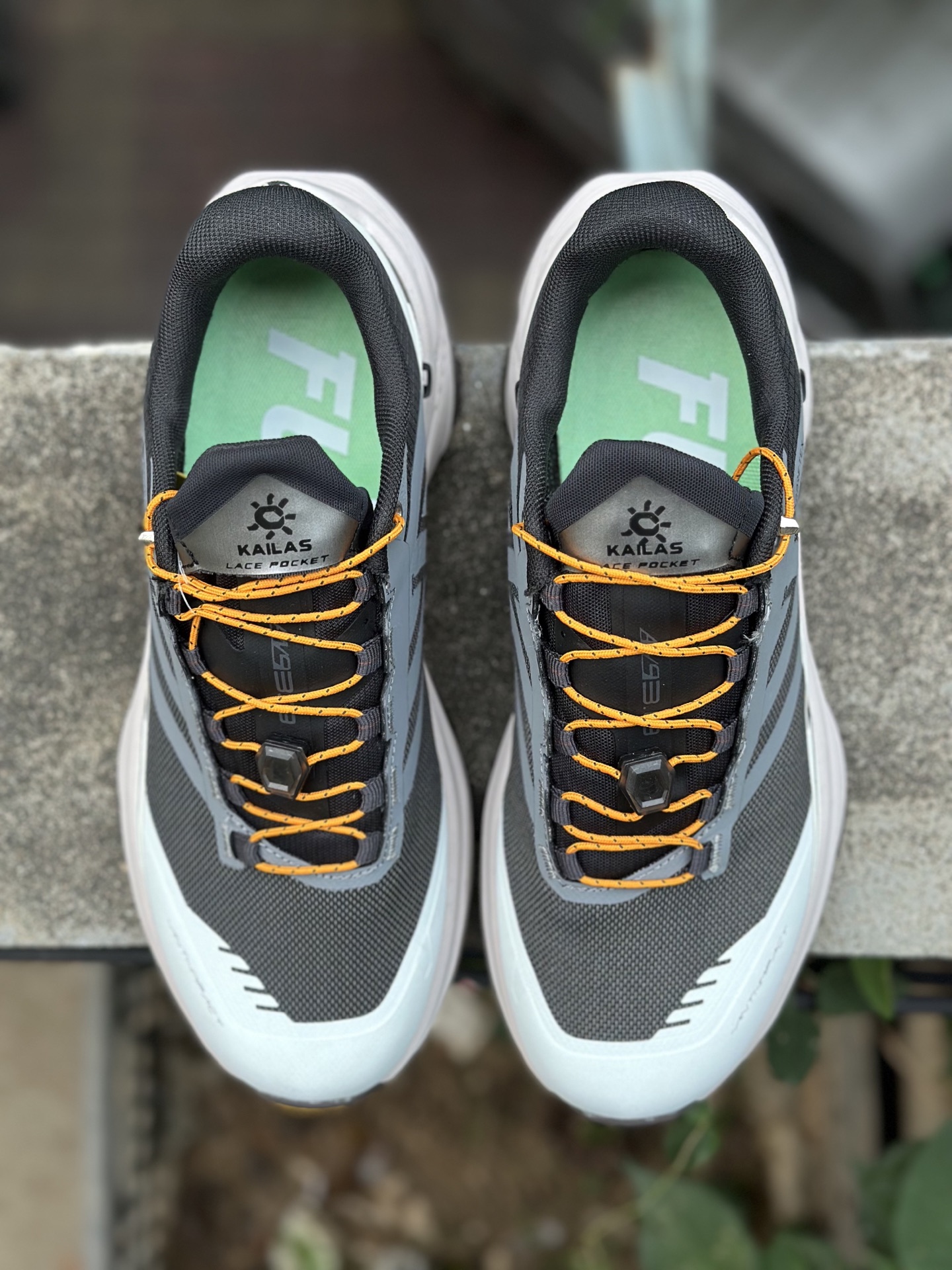 KAILFUGA E宽楦版 登山徒步户外运动防滑透气轻便 越野跑步鞋