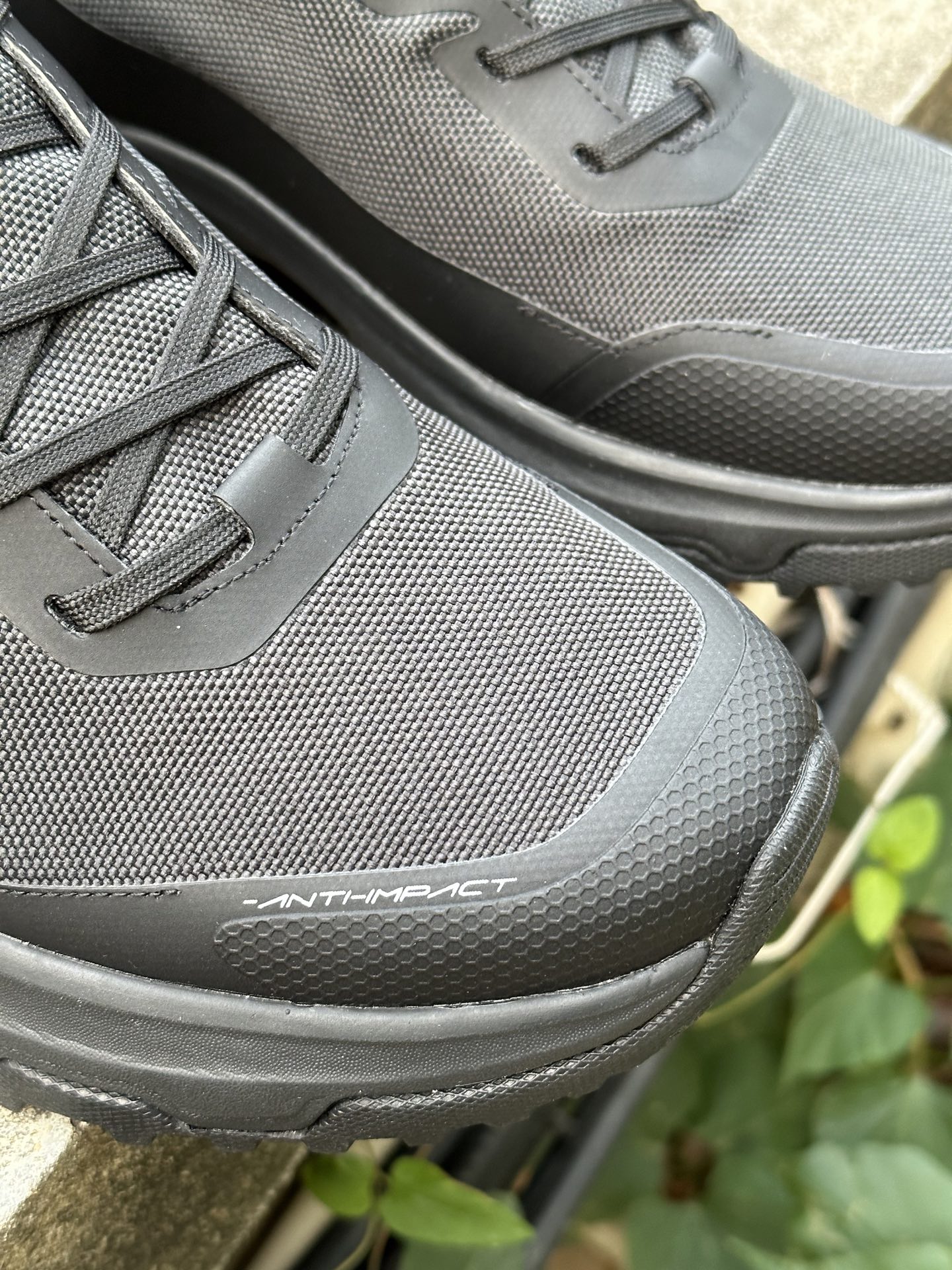 凯乐石KAIL运动户外 耐磨透气轻便抓地 徒步鞋 男款 墨黑色