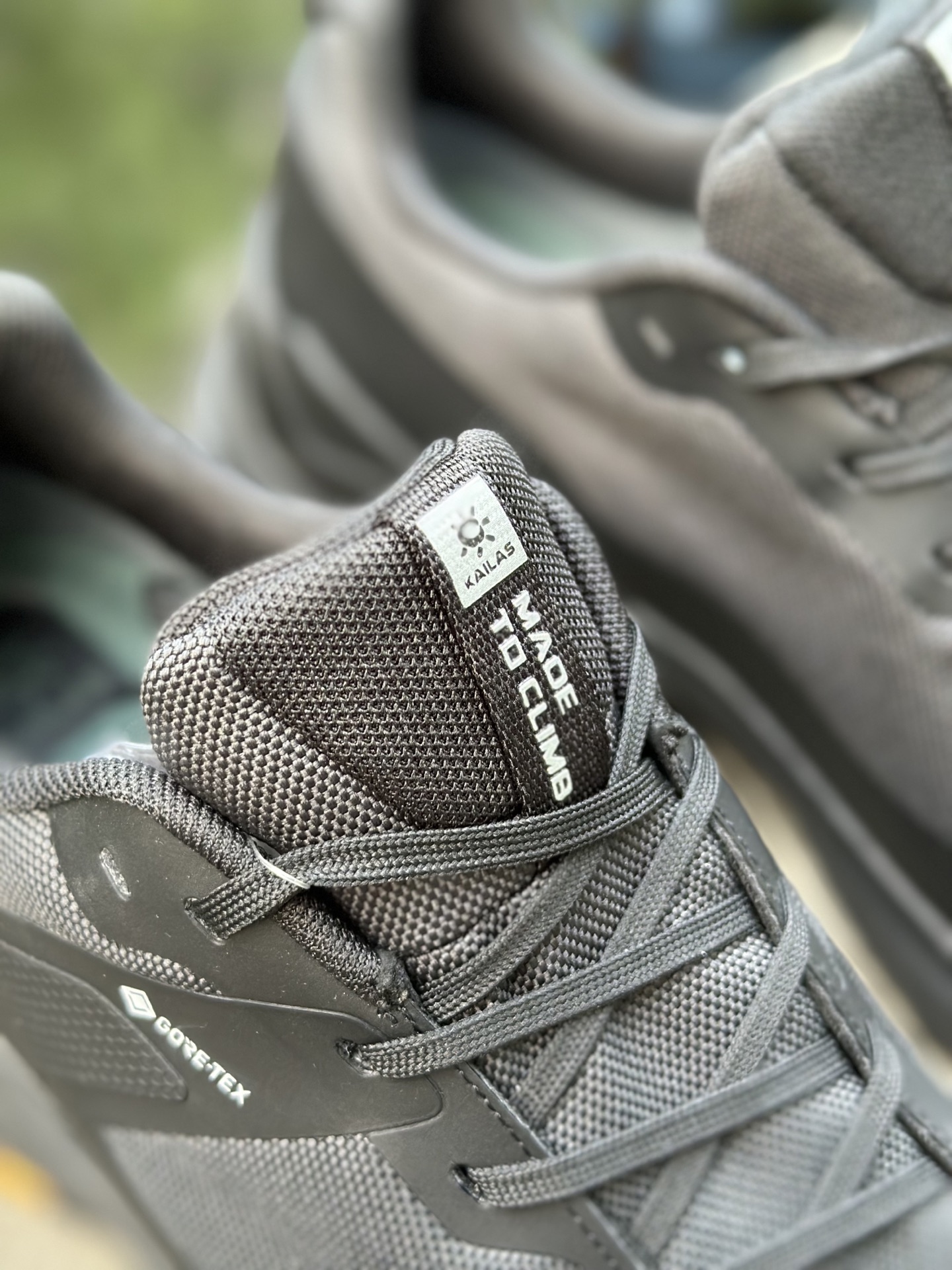 凯乐石KAIL运动户外 耐磨透气轻便抓地 徒步鞋 男款 墨黑色