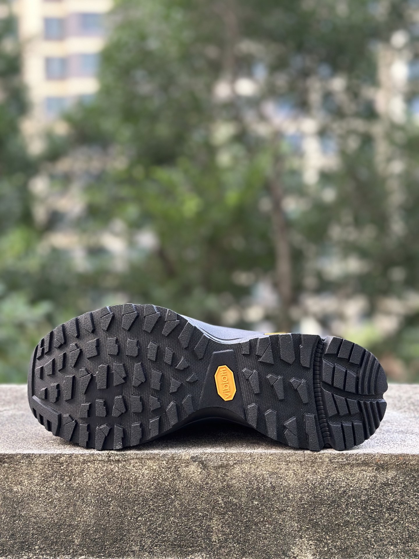 凯乐石KAIL运动户外 耐磨透气轻便抓地 徒步鞋 男款 墨黑色