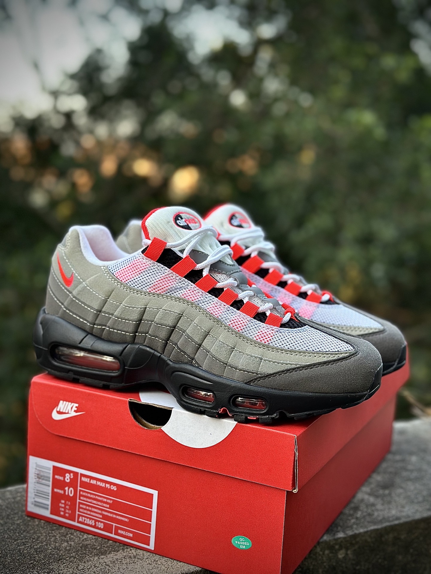 260 NK Air Max 95 灰白中国红 潮流百搭 气垫缓震慢跑鞋 AT2865-100