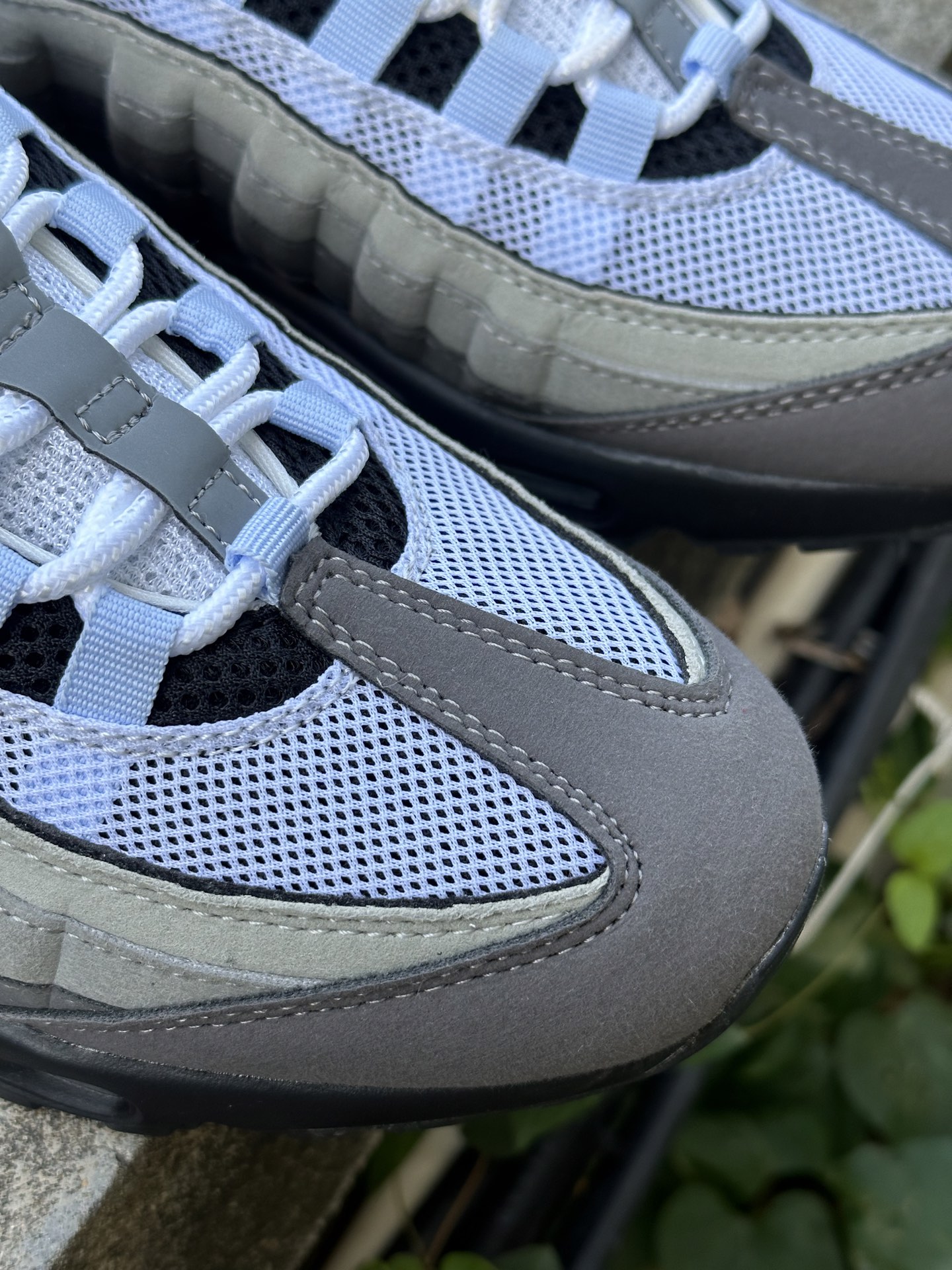 NK Air Max 95 灰白浅蓝 潮流百搭 气垫缓震慢跑鞋 CD1529-001