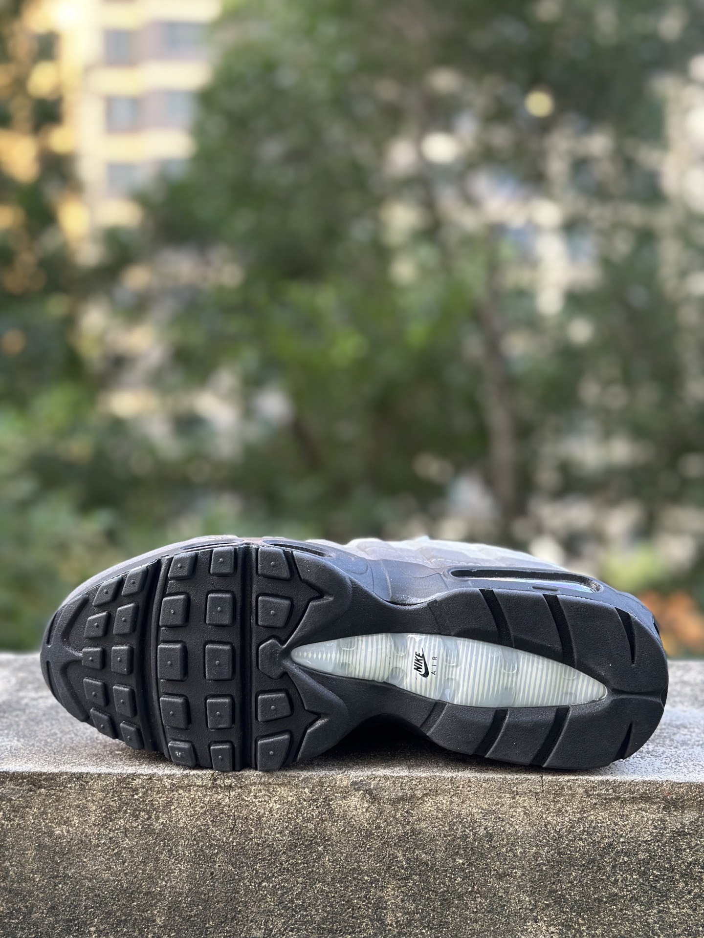 NK Air Max 95 灰白浅蓝 潮流百搭 气垫缓震慢跑鞋 CD1529-001