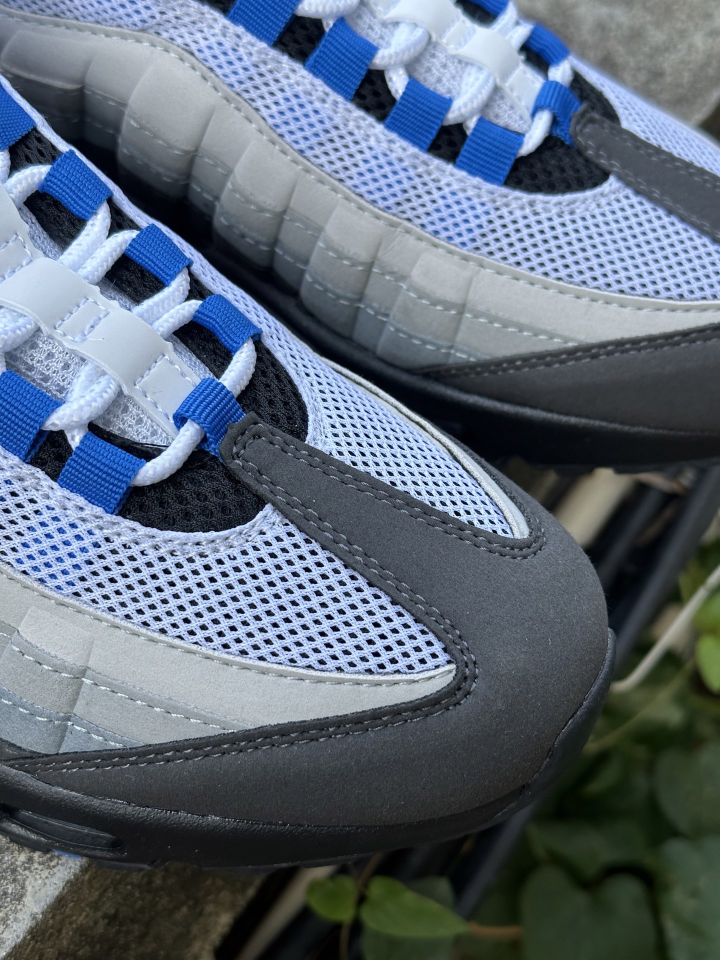 NK Air Max 95 灰白蓝 潮流百搭 气垫缓震慢跑鞋 609048-104