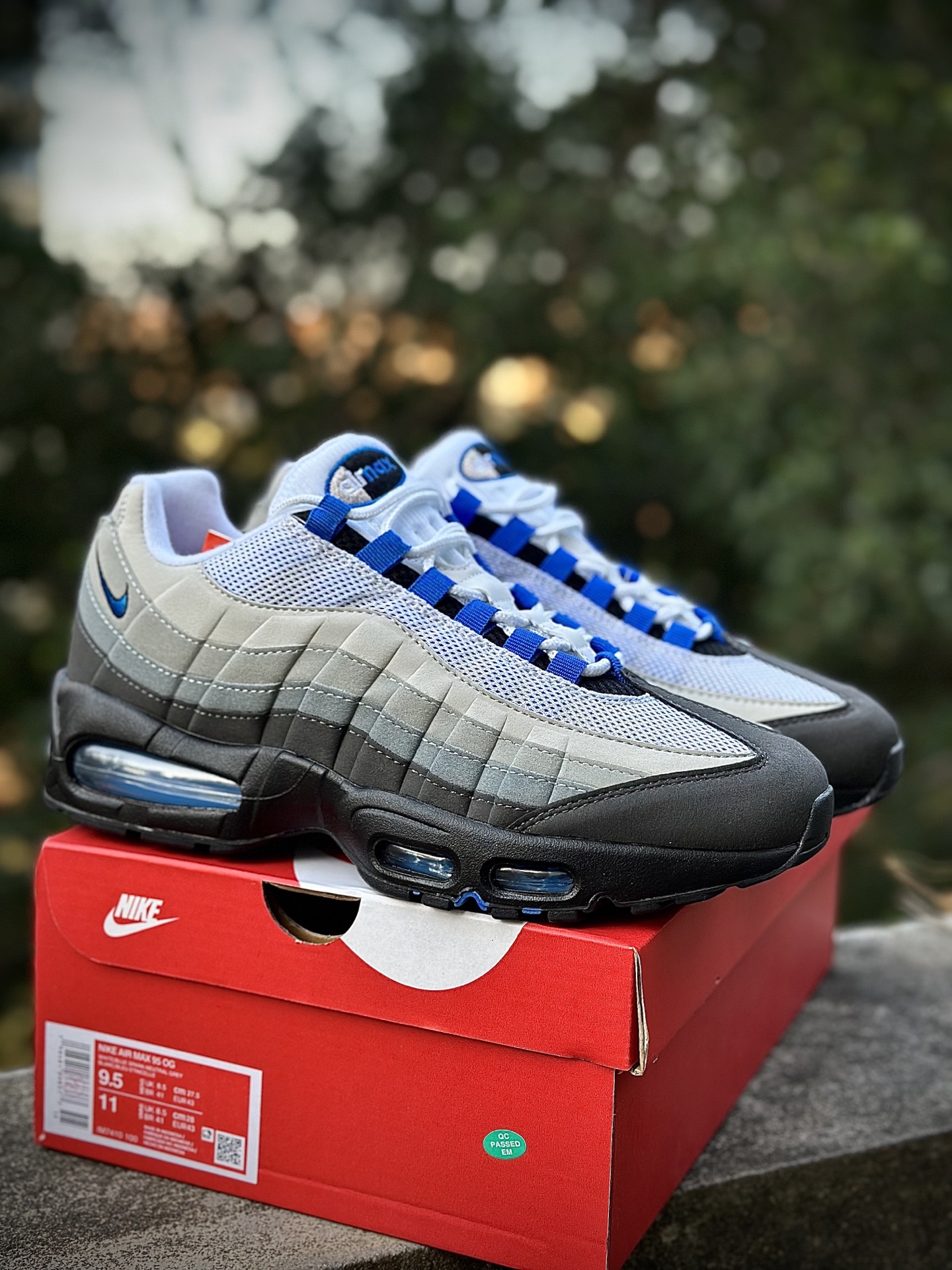 NK Air Max 95 灰白蓝 潮流百搭 气垫缓震慢跑鞋 609048-104