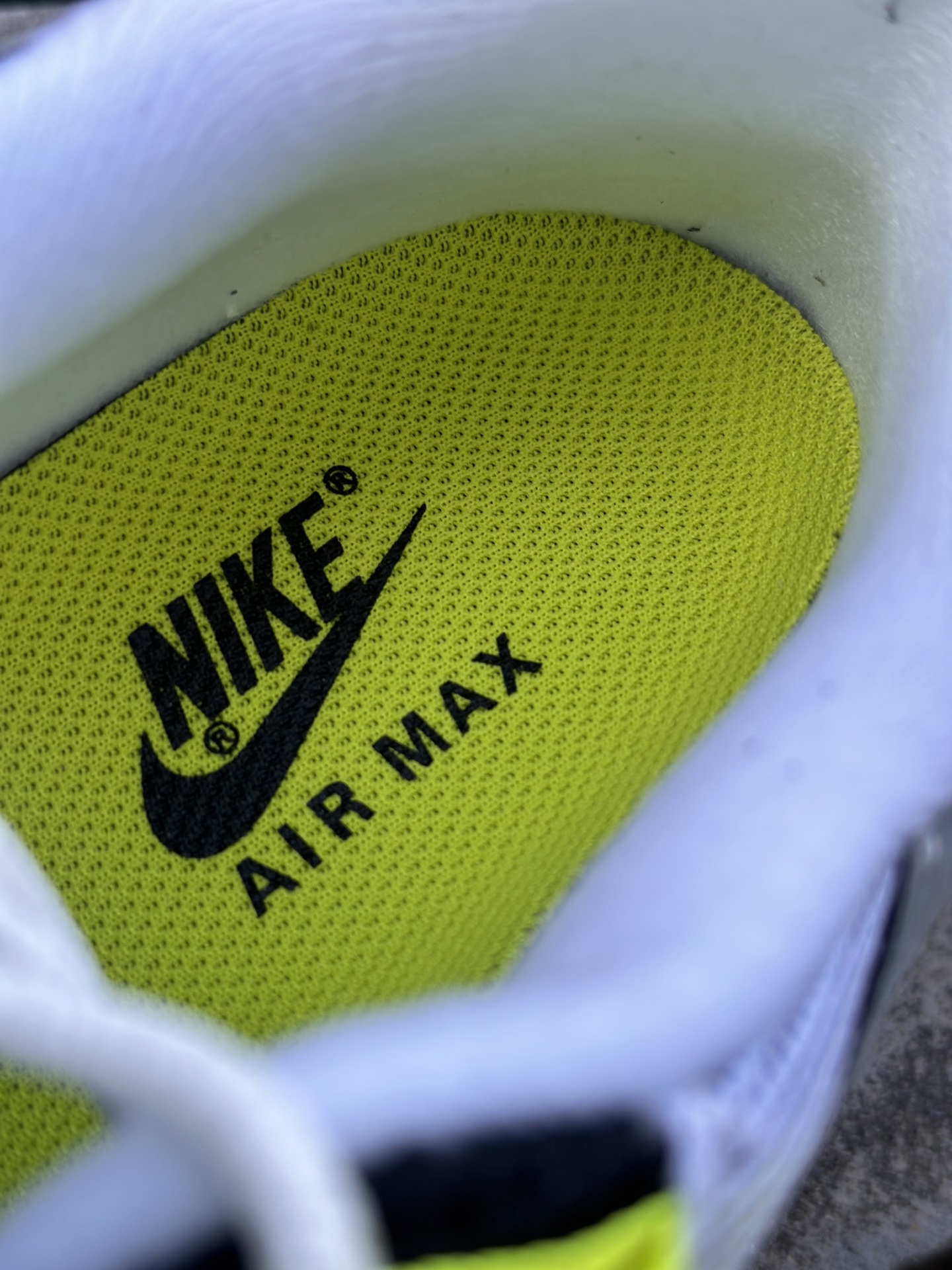 NK Air Max 95 灰黑绿 潮流百搭 气垫缓震慢跑鞋 CT1689-001