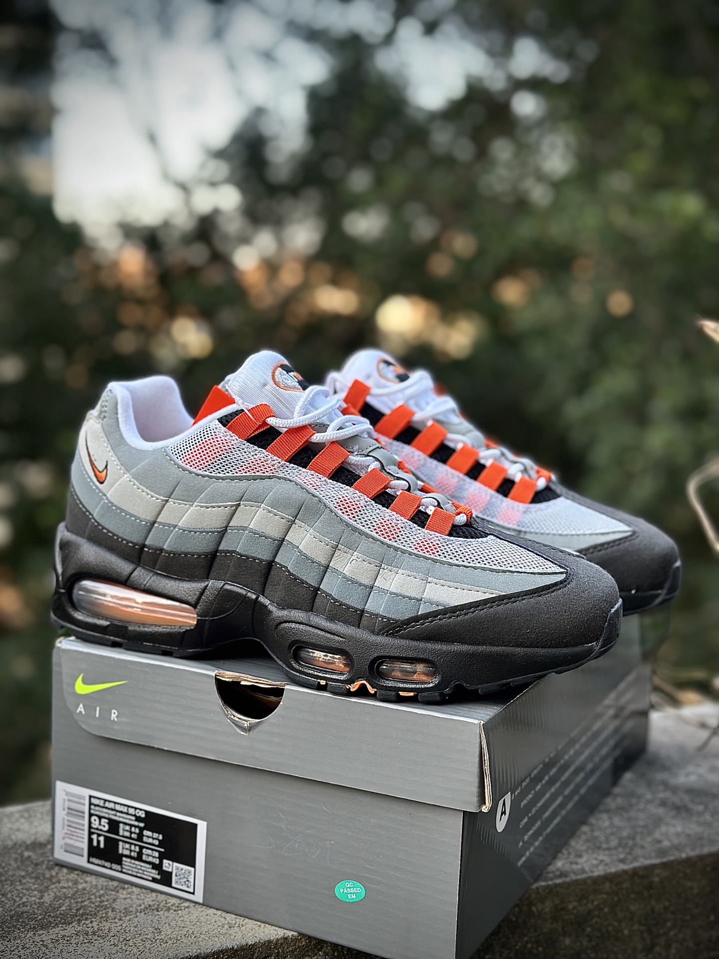 NK Air Max 95 灰红 潮流百搭 气垫缓震慢跑鞋 HM4740-005