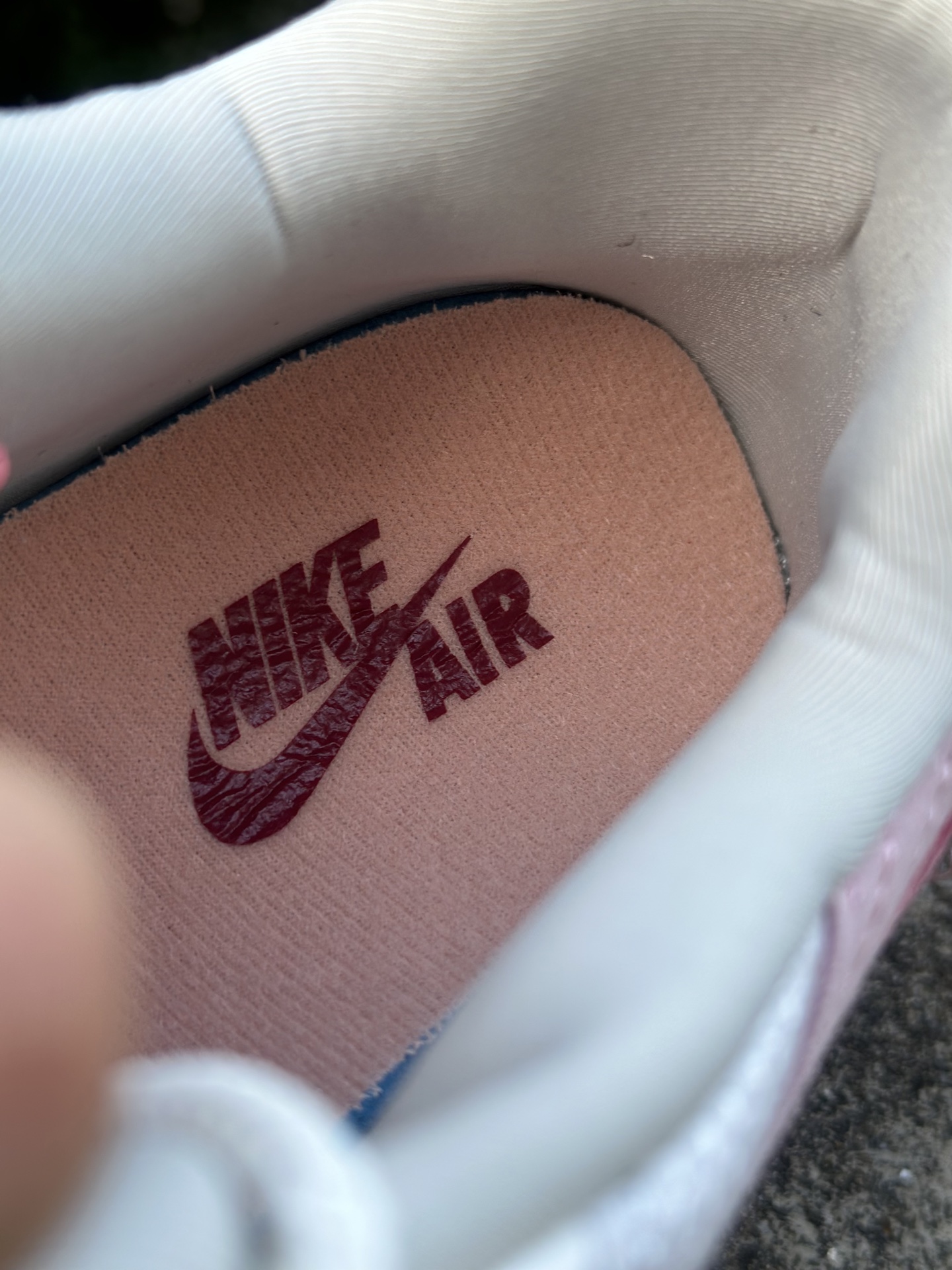 NK Air Max 95 白粉 潮流百搭 气垫缓震慢跑鞋 DM0012-600
