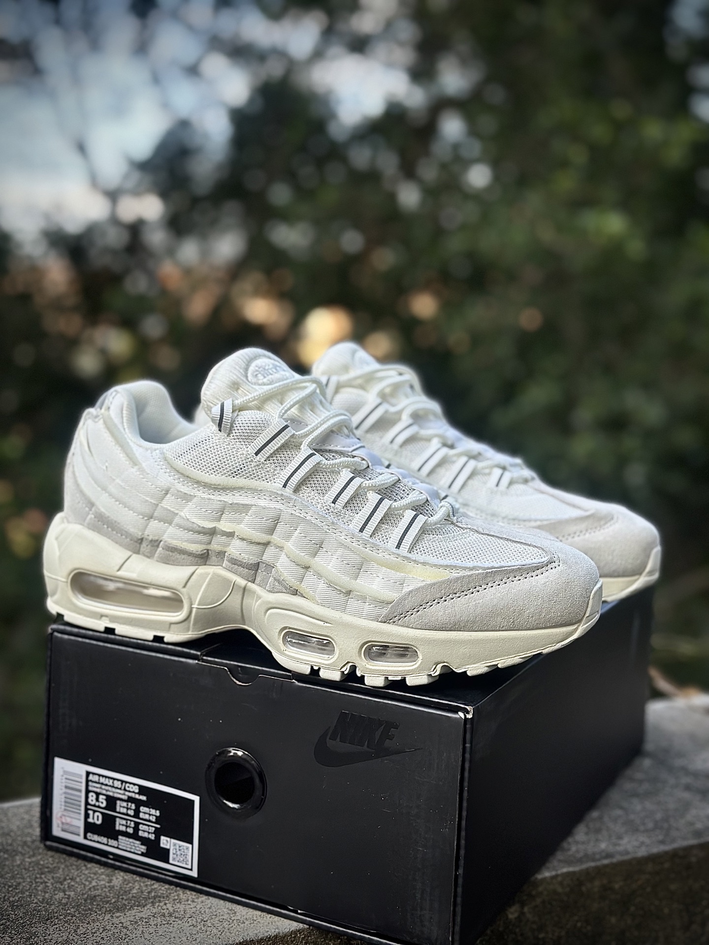 NK Air Max 95 CDG 白色 潮流百搭 气垫缓震慢跑鞋 CU8406-100 NK Air Max 95 CDG 白色 潮流百搭 气垫缓震慢跑鞋 CU8406-100