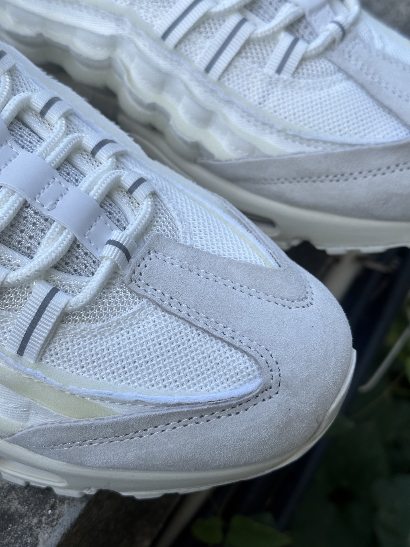 NK Air Max 95 CDG 白色 潮流百搭 气垫缓震慢跑鞋 CU8406-100 NK Air Max 95 CDG 白色 潮流百搭 气垫缓震慢跑鞋 CU8406-100