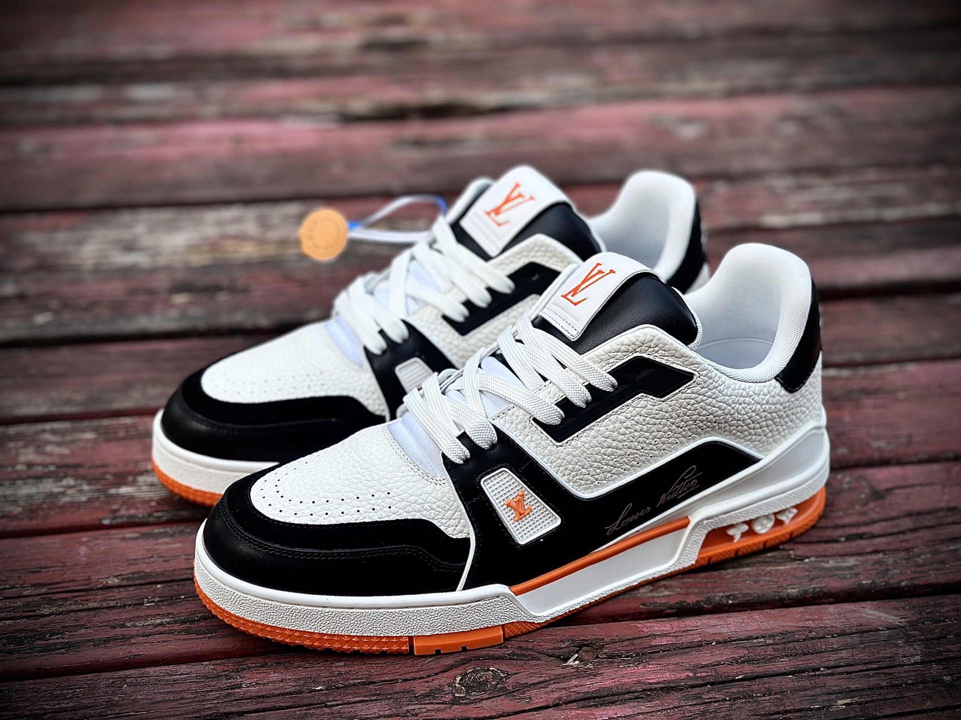 LOUIS VUITTTrainer 牛仔布皮革 休闲 低帮 时尚板鞋