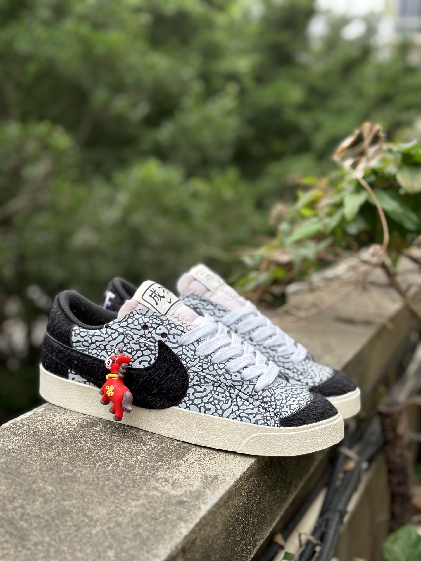 Nike Blazer ’77 Jumbo 复古休闲 防滑耐磨轻便 低帮 板鞋 马年限定 DQ1471-131