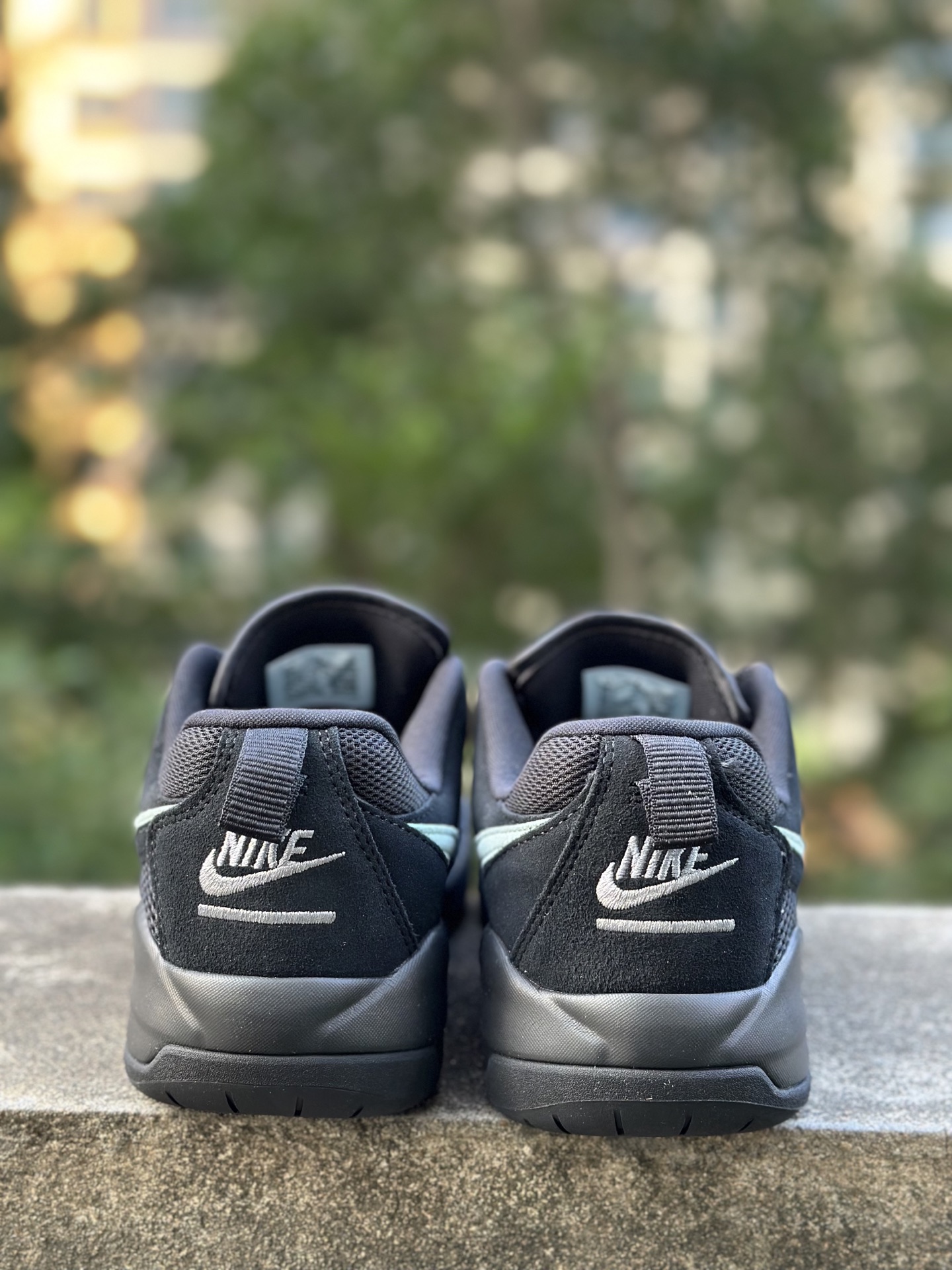 Jordan CMFT Era Chicago 柔软舒适 防滑耐磨 低帮 生活休闲鞋 墨绿