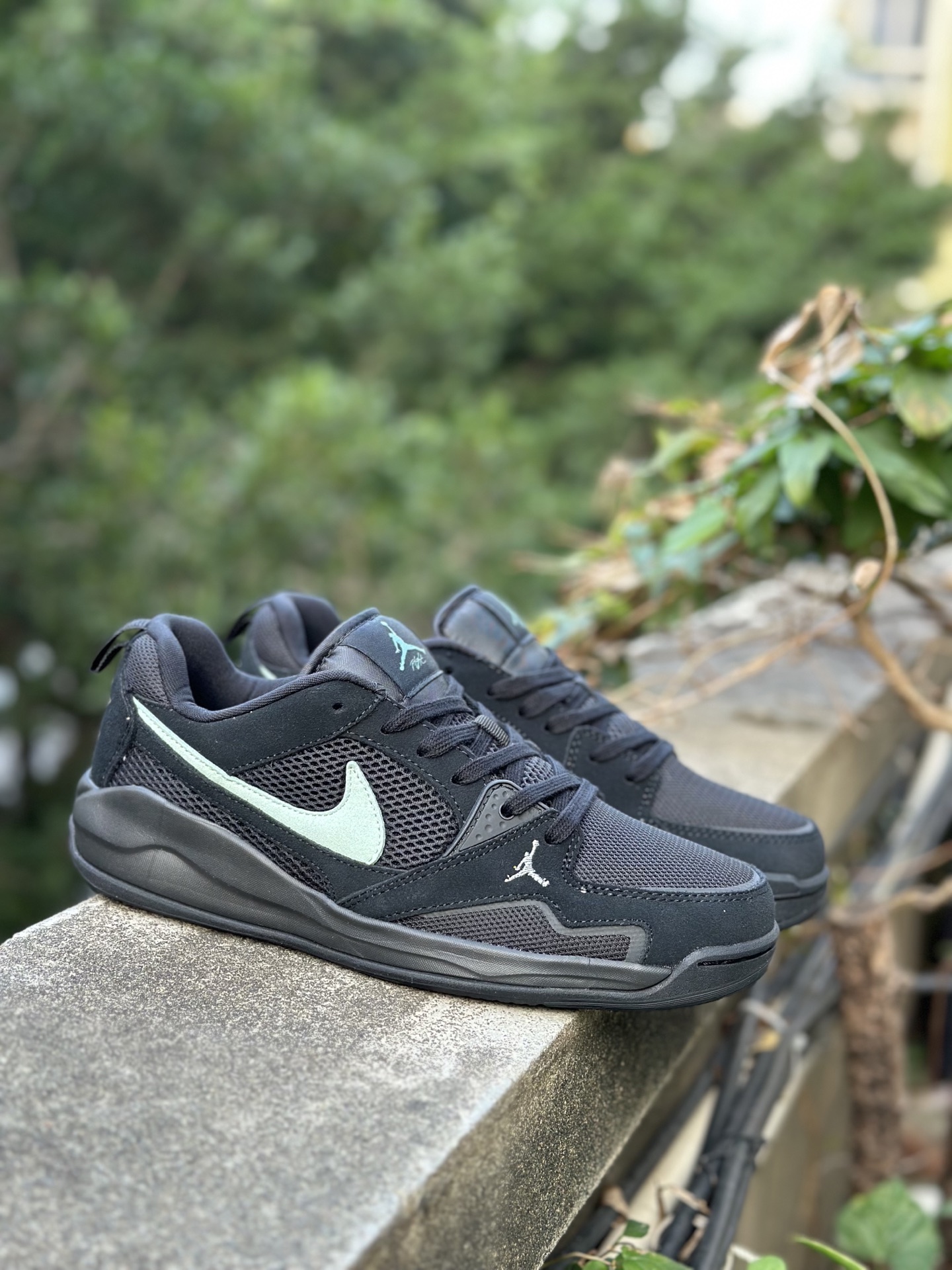 Jordan CMFT Era Chicago 柔软舒适 防滑耐磨 低帮 生活休闲鞋 墨绿