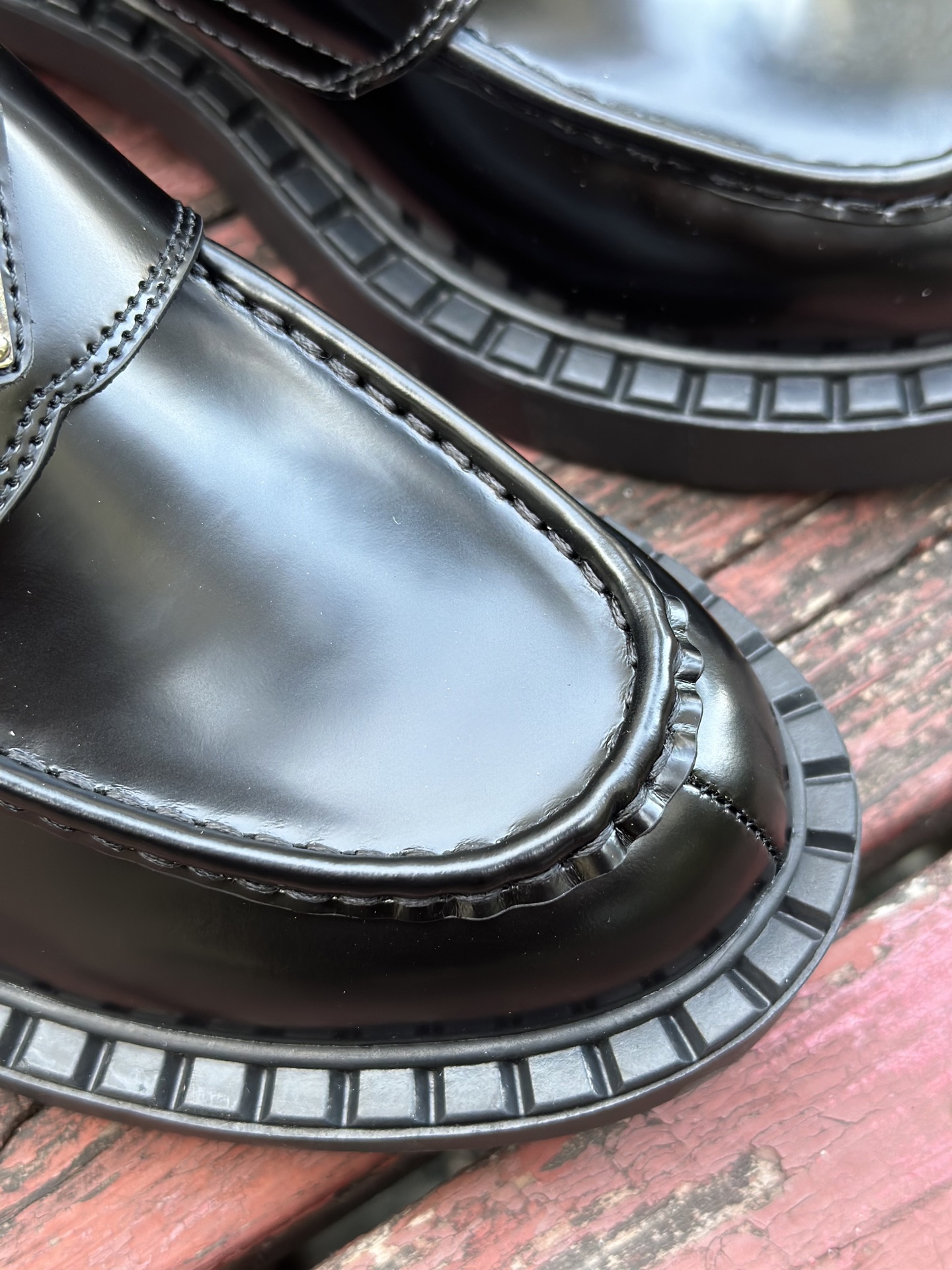 PRADA普拉达 松糕底 三角标乐福鞋 PRADA普拉达 松糕底 三角标乐福鞋