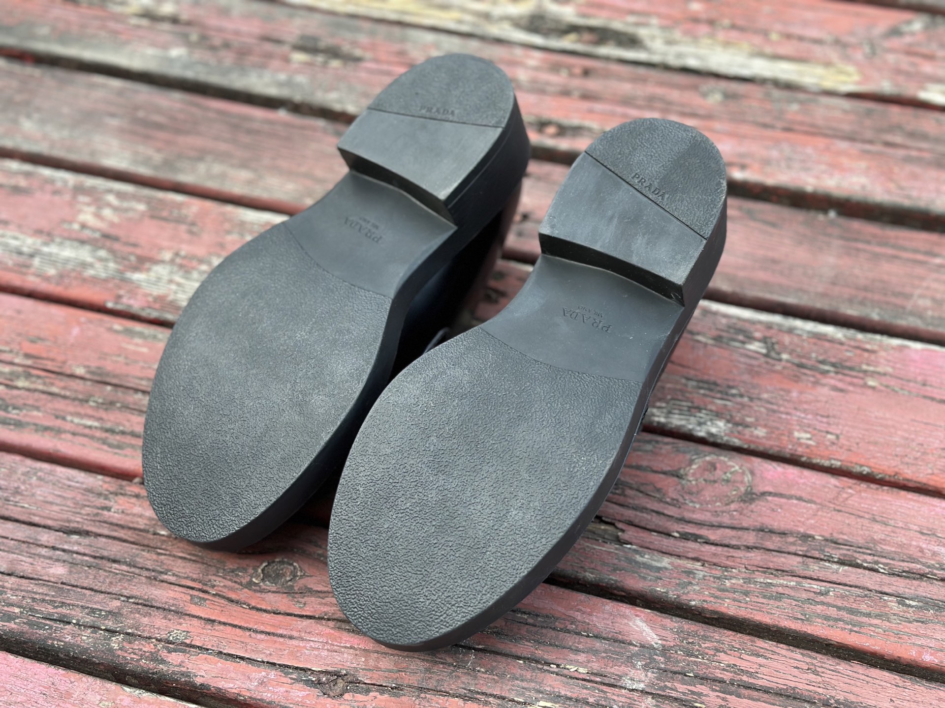 PRADA普拉达 松糕底 三角标乐福鞋 PRADA普拉达 松糕底 三角标乐福鞋