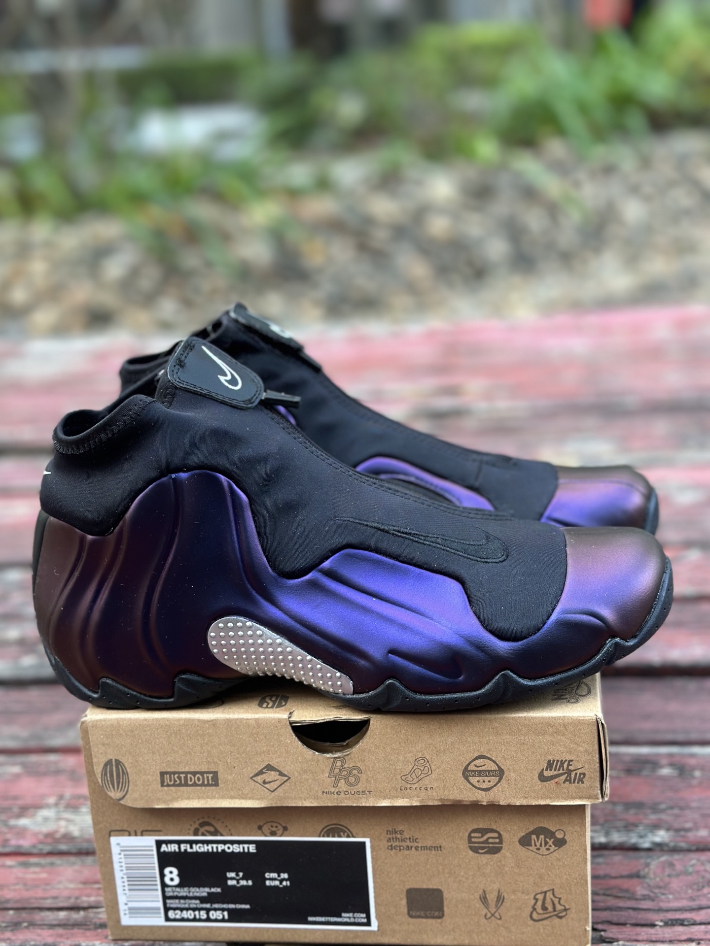 莞顶Nike Air Flightposite One”Carbon Fiber”飞行风一代系列中帮休闲运动文化篮球鞋“紫风一” 624015-051