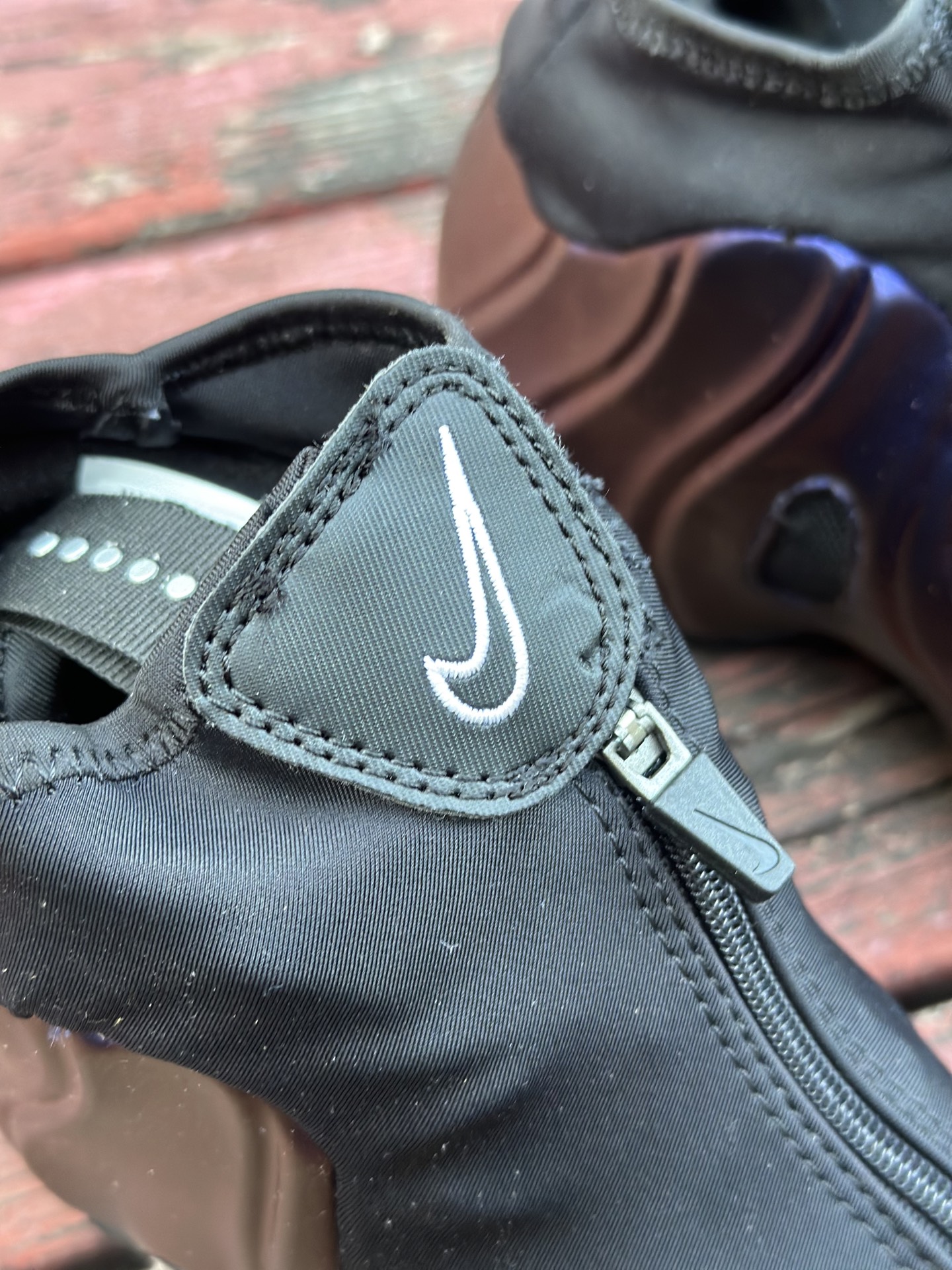 莞顶Nike Air Flightposite One”Carbon Fiber”飞行风一代系列中帮休闲运动文化篮球鞋“紫风一” 624015-051