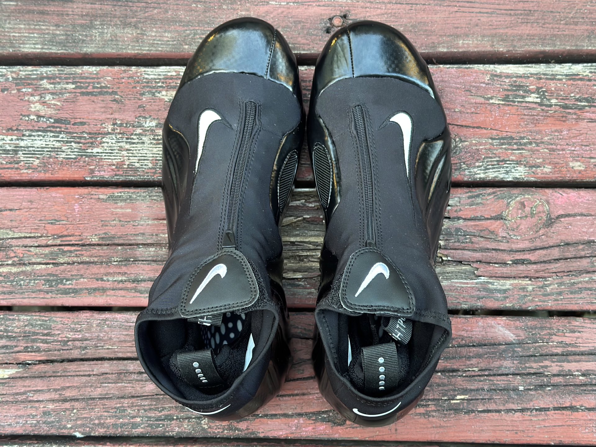 480 莞顶Nike Air Flightposite One”Carbon Fiber”飞行风一代系列中帮休闲运动文化篮球鞋碳板风 642307-001-Chinese UA Cheap High Quatity Brand Clothes Bags handbags Sneakers wholesale wholesaler seller from China Factory suppliers Fashion Clothing Shoes best Quality Beautiful Price 480 莞顶Nike Air Flightposite One”Carbon Fiber”飞行风一代系列中帮休闲运动文化篮球鞋碳板风 642307-001