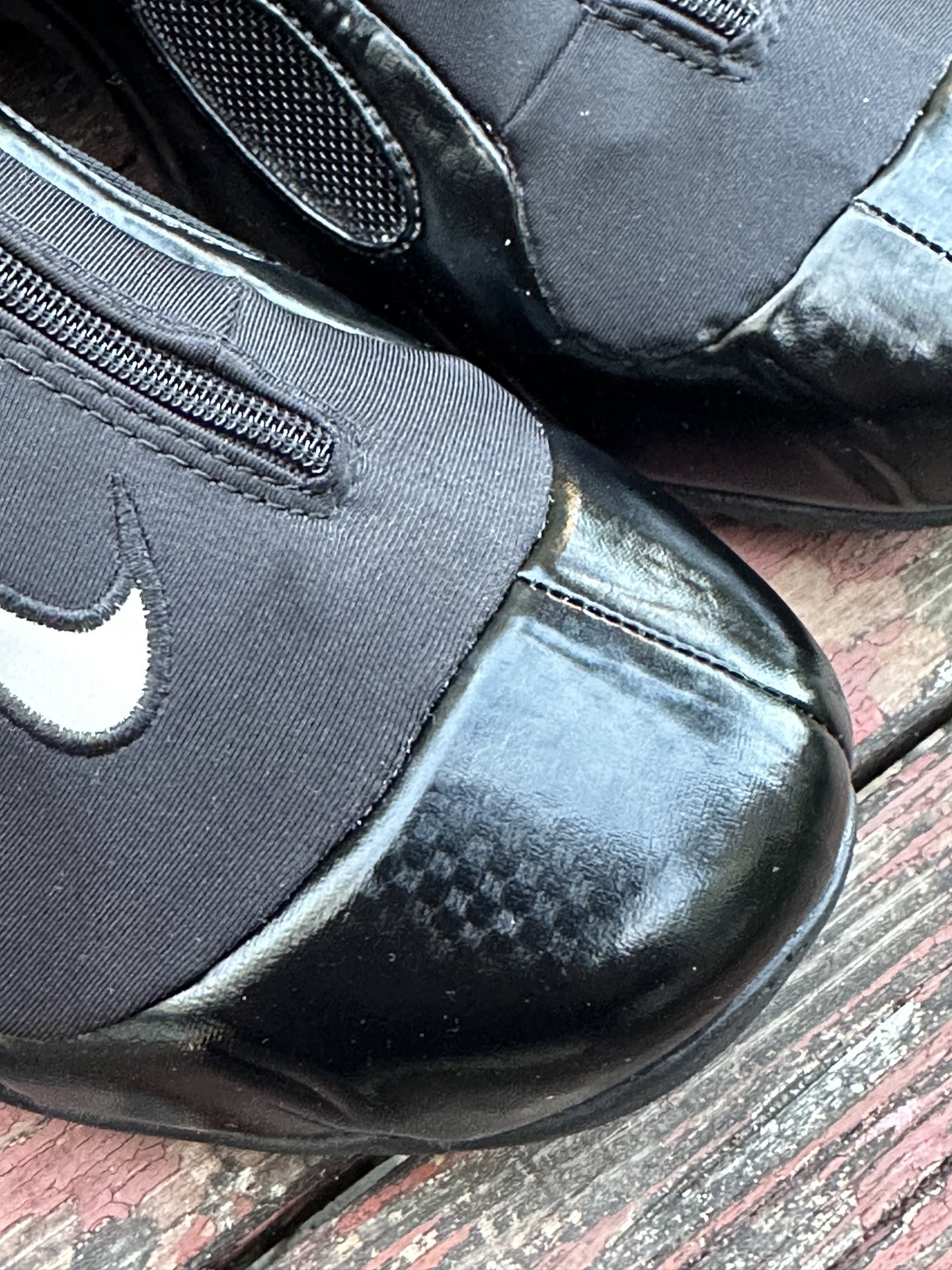 480 莞顶Nike Air Flightposite One”Carbon Fiber”飞行风一代系列中帮休闲运动文化篮球鞋碳板风 642307-001-Chinese UA Cheap High Quatity Brand Clothes Bags handbags Sneakers wholesale wholesaler seller from China Factory suppliers Fashion Clothing Shoes best Quality Beautiful Price 480 莞顶Nike Air Flightposite One”Carbon Fiber”飞行风一代系列中帮休闲运动文化篮球鞋碳板风 642307-001