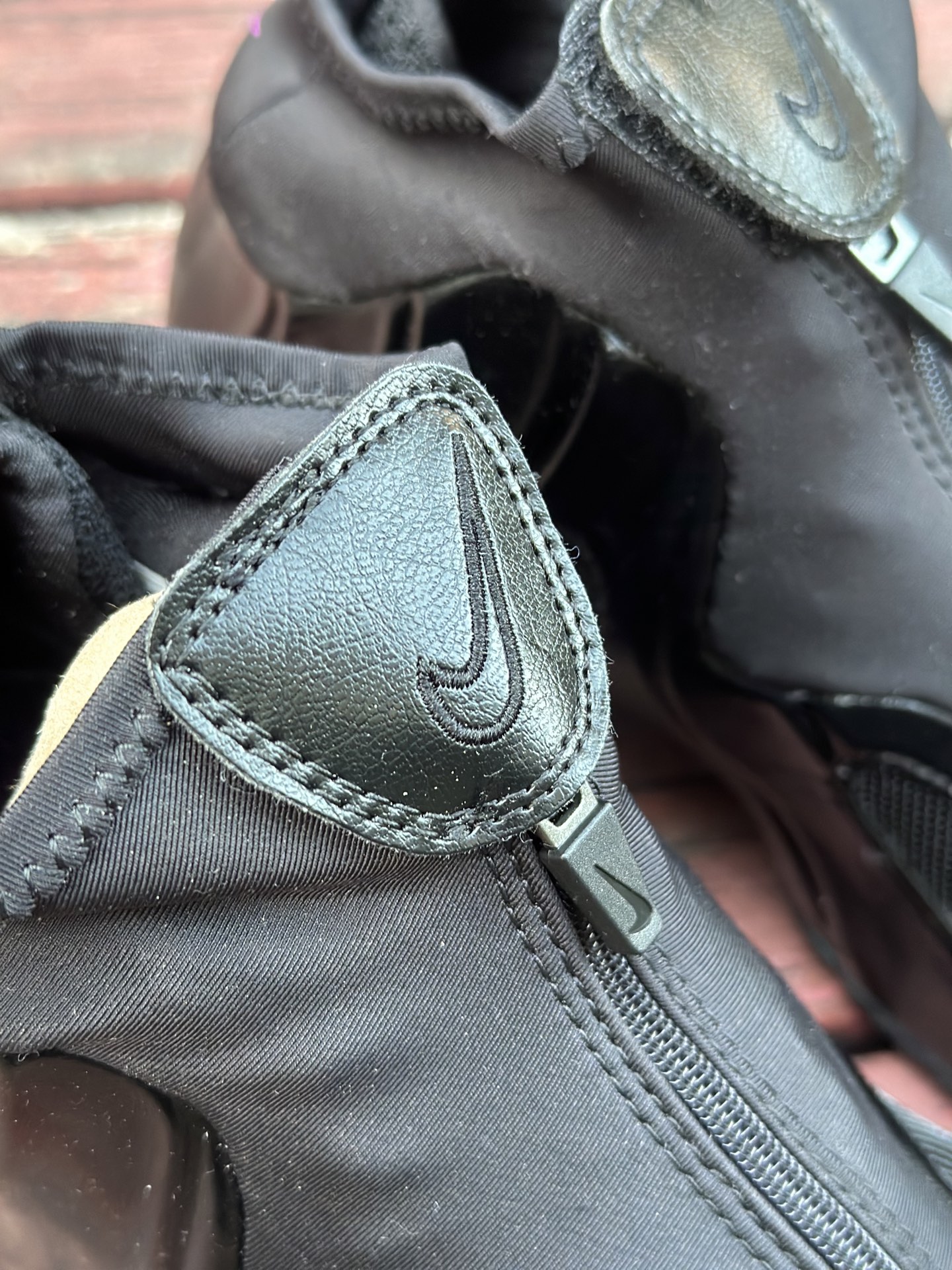 莞顶Nike Air Flightposite One”Carbon Fiber”飞行风一代系列中帮休闲运动文化篮球鞋黑粉 345826-001 莞顶Nike Air Flightposite One”Carbon Fiber”飞行风一代系列中帮休闲运动文化篮球鞋黑粉 345826-001