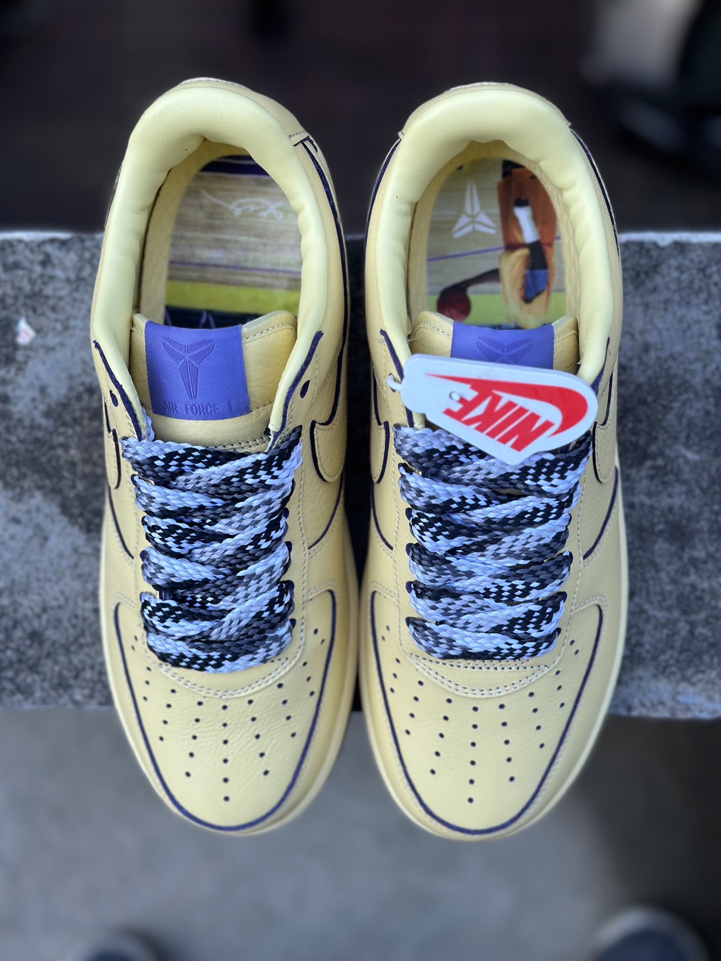 X10Nike Air Force 1 Low Kobe 舒适 透气 低帮 板鞋 黄色 HV9408-700 X10Nike Air Force 1 Low Kobe 舒适 透气 低帮 板鞋 黄色 HV9408-700