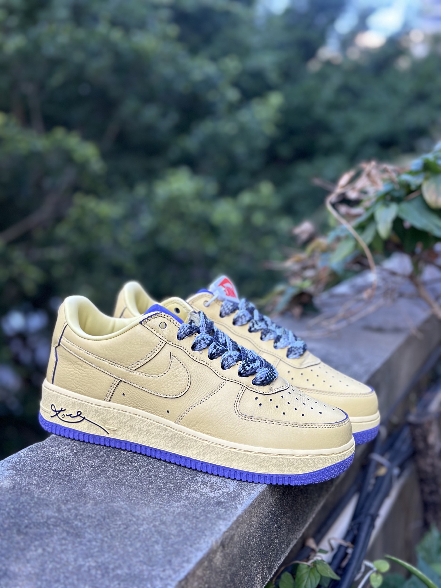X10Nike Air Force 1 Low Kobe 舒适 透气 低帮 板鞋 黄色 HV9408-700 X10Nike Air Force 1 Low Kobe 舒适 透气 低帮 板鞋 黄色 HV9408-700