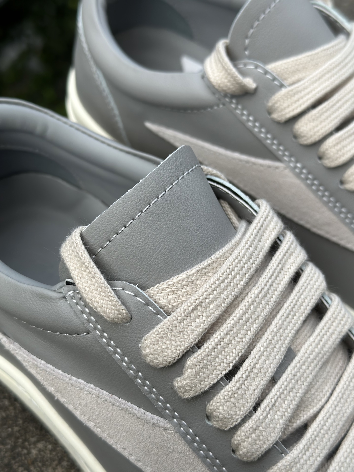 240 Rick Owens DRKSHDW 瑞克欧文斯RO 灰 圆头系带低帮板鞋-Chinese UA Cheap High Quatity Brand Clothes Bags handbags Sneakers wholesale wholesaler seller from China Factory suppliers Fashion Clothing Shoes best Quality Beautiful Price 240 Rick Owens DRKSHDW 瑞克欧文斯RO 灰 圆头系带低帮板鞋