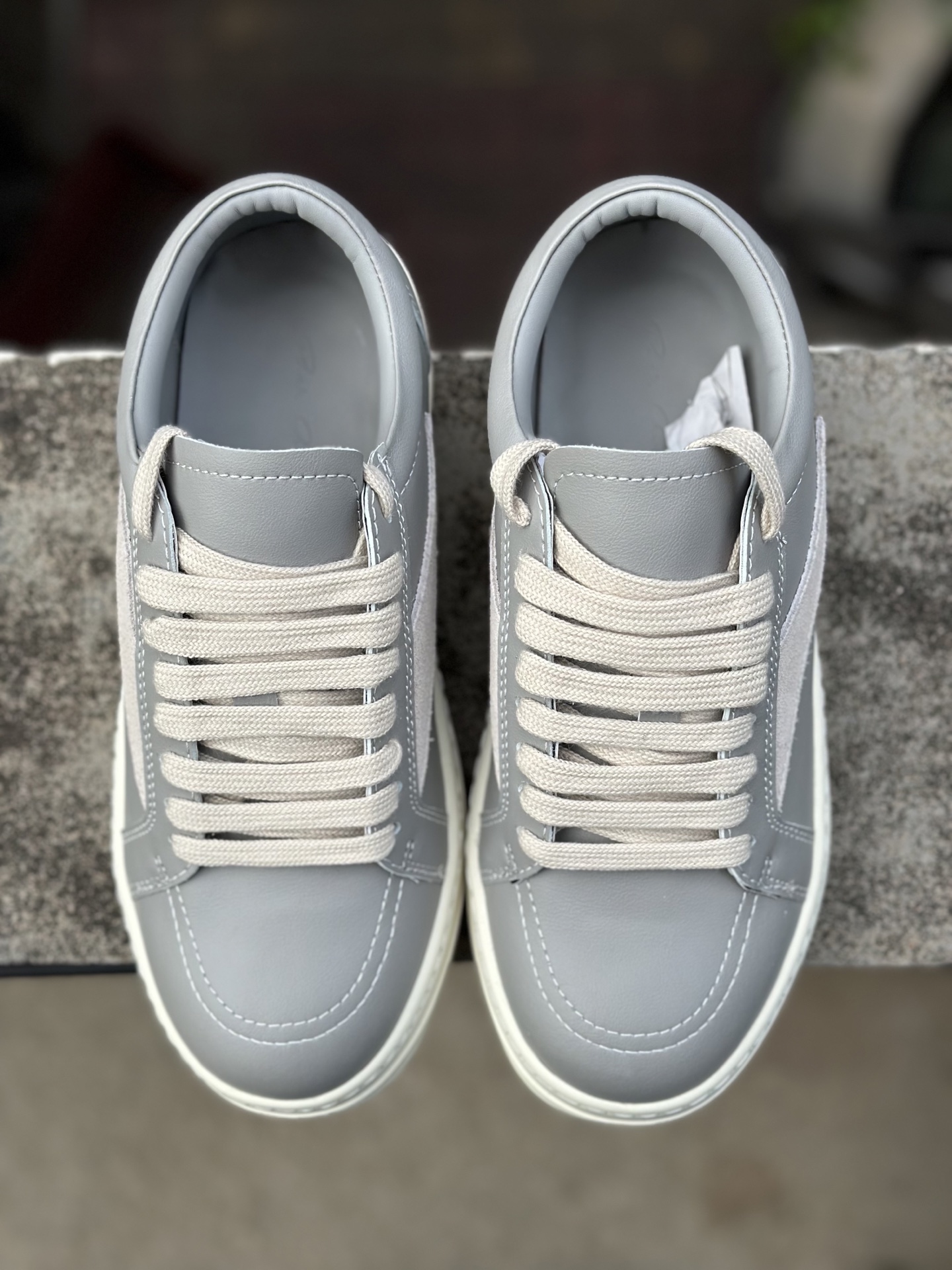 240 Rick Owens DRKSHDW 瑞克欧文斯RO 灰 圆头系带低帮板鞋-Chinese UA Cheap High Quatity Brand Clothes Bags handbags Sneakers wholesale wholesaler seller from China Factory suppliers Fashion Clothing Shoes best Quality Beautiful Price 240 Rick Owens DRKSHDW 瑞克欧文斯RO 灰 圆头系带低帮板鞋