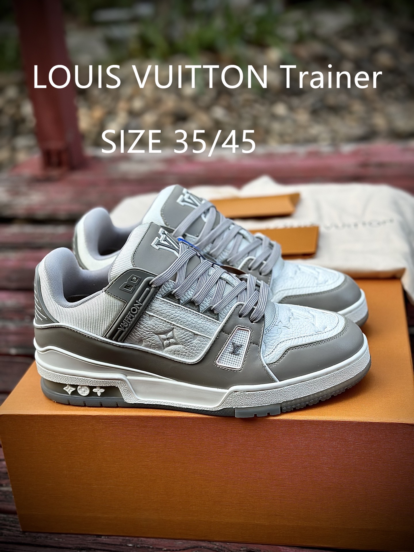 450 LOUIS VUITTON Trainer LV 牛仔布皮革 休闲 低帮 时尚板鞋-Chinese UA Cheap High Quatity Brand Clothes Bags handbags Sneakers wholesale wholesaler seller from China Factory suppliers Fashion Clothing Shoes best Quality Beautiful Price 450 LOUIS VUITTON Trainer LV 牛仔布皮革 休闲 低帮 时尚板鞋