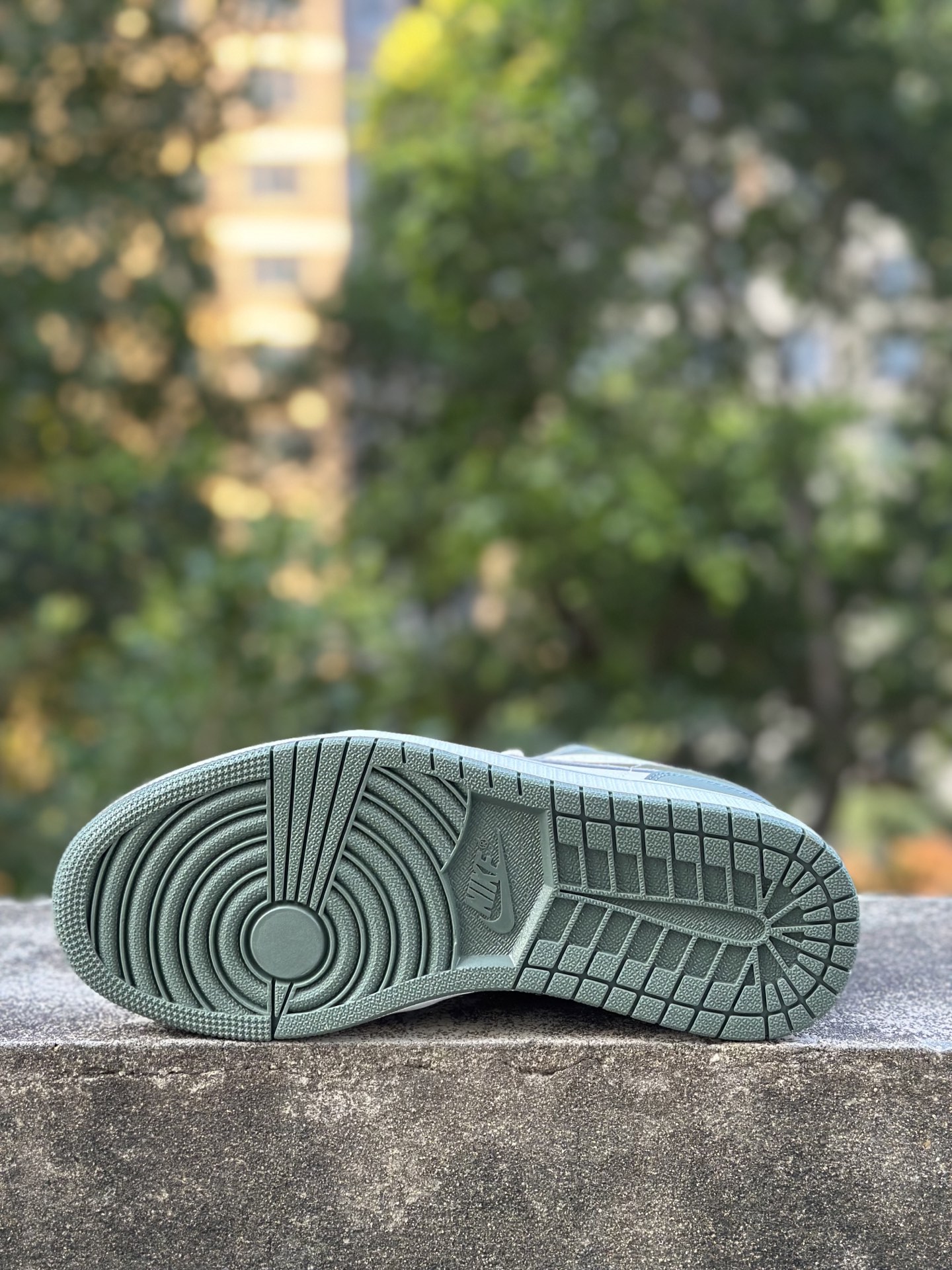 200 Air Jordan 1 Low ”Method of Make” AJ1 乔1低帮文化休闲鞋 553558-300 绿白-Chinese UA Cheap High Quatity Brand Clothes Bags handbags Sneakers wholesale wholesaler seller from China Factory suppliers Fashion Clothing Shoes best Quality Beautiful Price 200 Air Jordan 1 Low ”Method of Make” AJ1 乔1低帮文化休闲鞋 553558-300 绿白