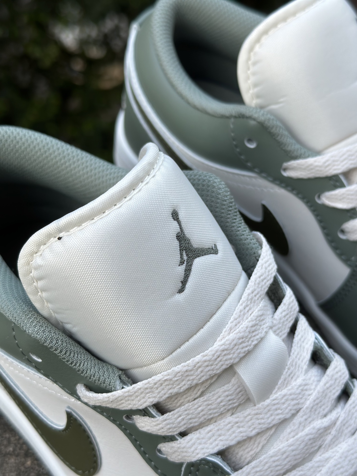 200 Air Jordan 1 Low ”Method of Make” AJ1 乔1低帮文化休闲鞋 553558-300 绿白-Chinese UA Cheap High Quatity Brand Clothes Bags handbags Sneakers wholesale wholesaler seller from China Factory suppliers Fashion Clothing Shoes best Quality Beautiful Price 200 Air Jordan 1 Low ”Method of Make” AJ1 乔1低帮文化休闲鞋 553558-300 绿白