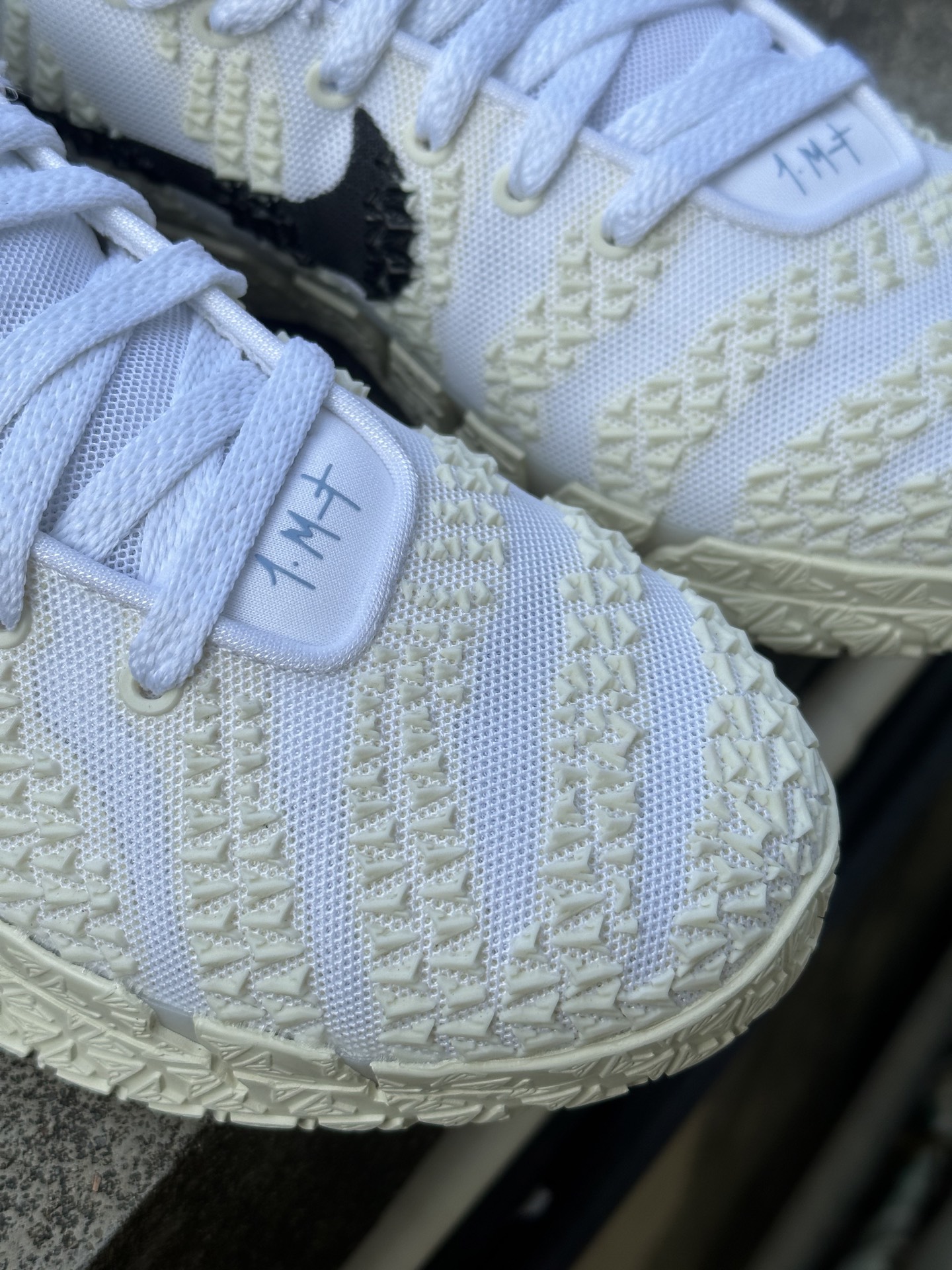 280 S2出货 Nike JA 3 莫兰特3代 耐克时尚百搭 耐磨透气 低帮篮球鞋 HF2794-101-Chinese UA Cheap High Quatity Brand Clothes Bags handbags Sneakers wholesale wholesaler seller from China Factory suppliers Fashion Clothing Shoes best Quality Beautiful Price 280 S2出货 Nike JA 3 莫兰特3代 耐克时尚百搭 耐磨透气 低帮篮球鞋 HF2794-101