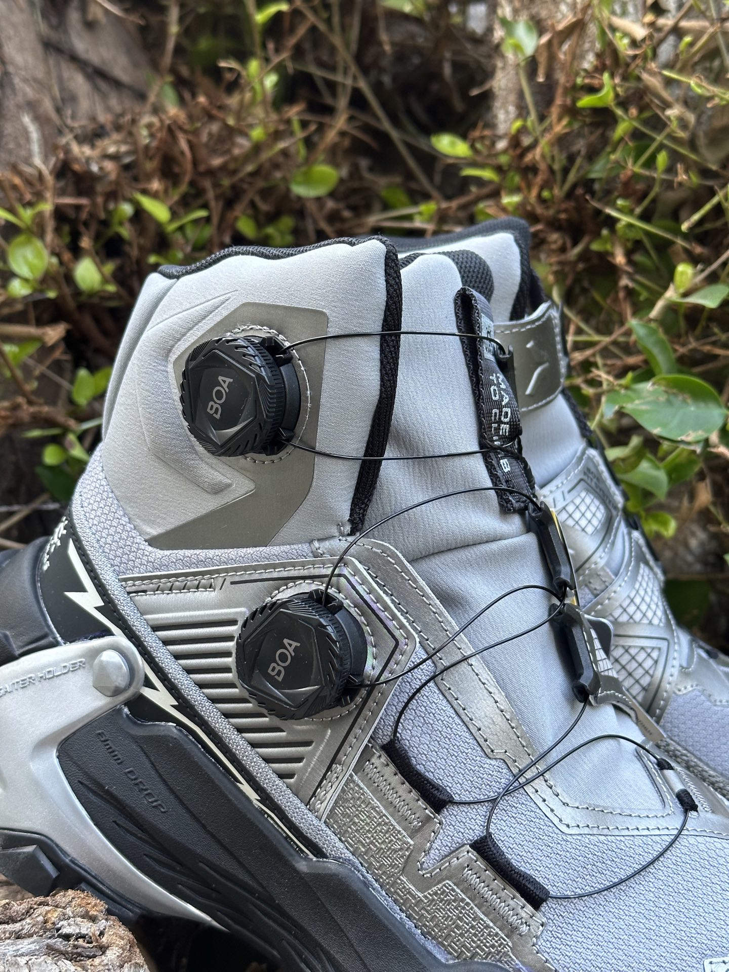 凯乐石KAILAS YAN GTX HIGH 运动户外 舒适时尚 防滑防水透气 高帮登山徒步鞋 KS243-Top High Quatity Cheap Sneakers Fashion Clothing Clothes Bags handbags Shoes of all Brand wholesale With The best Quality And Beautiful Price from China Factory Chinese suppliers wholesaler seller 凯乐石KAILAS YAN GTX HIGH 运动户外 舒适时尚 防滑防水透气 高帮登山徒步鞋 KS243