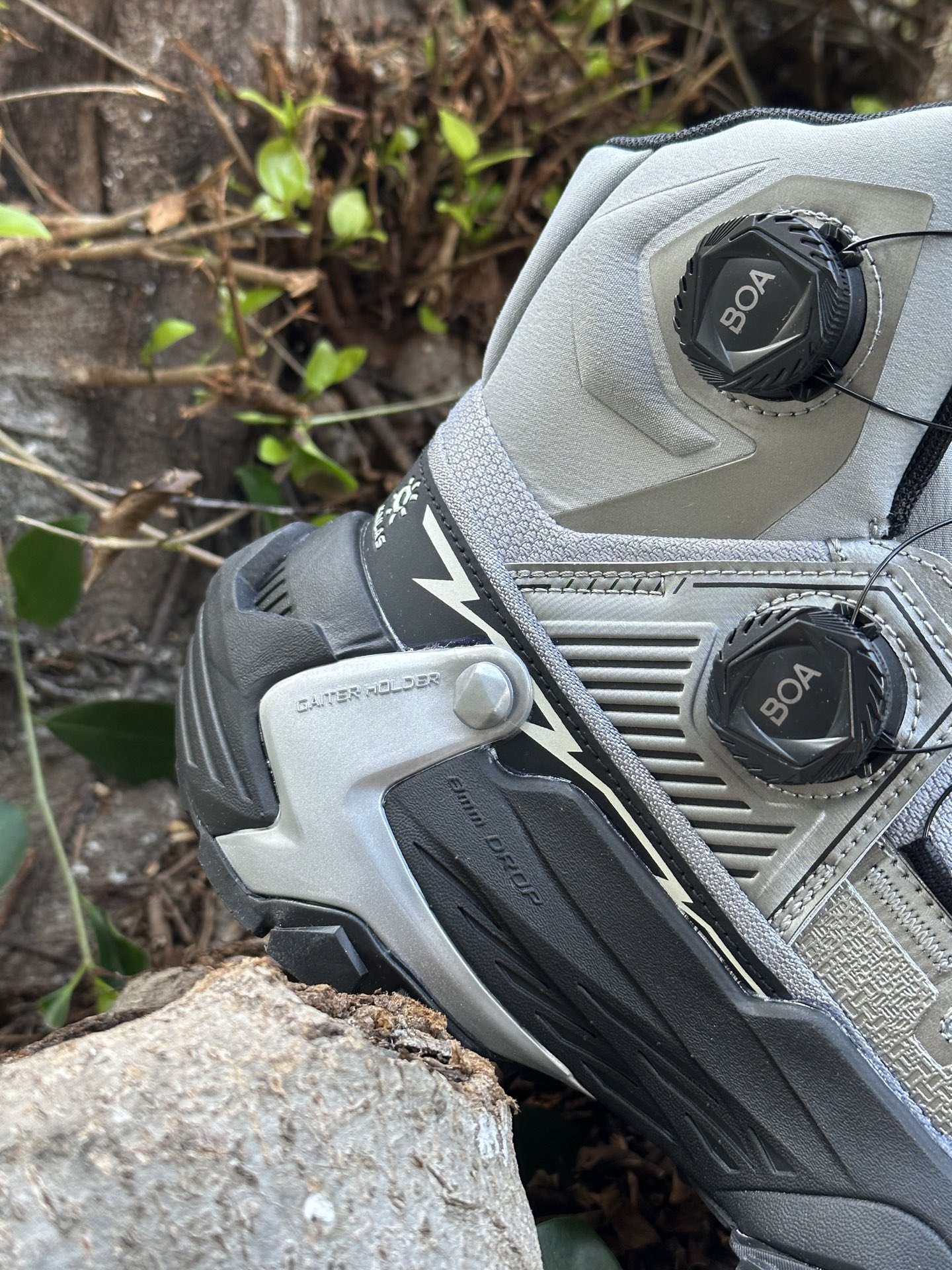 凯乐石KAILAS YAN GTX HIGH 运动户外 舒适时尚 防滑防水透气 高帮登山徒步鞋 KS243-Top High Quatity Cheap Sneakers Fashion Clothing Clothes Bags handbags Shoes of all Brand wholesale With The best Quality And Beautiful Price from China Factory Chinese suppliers wholesaler seller 凯乐石KAILAS YAN GTX HIGH 运动户外 舒适时尚 防滑防水透气 高帮登山徒步鞋 KS243