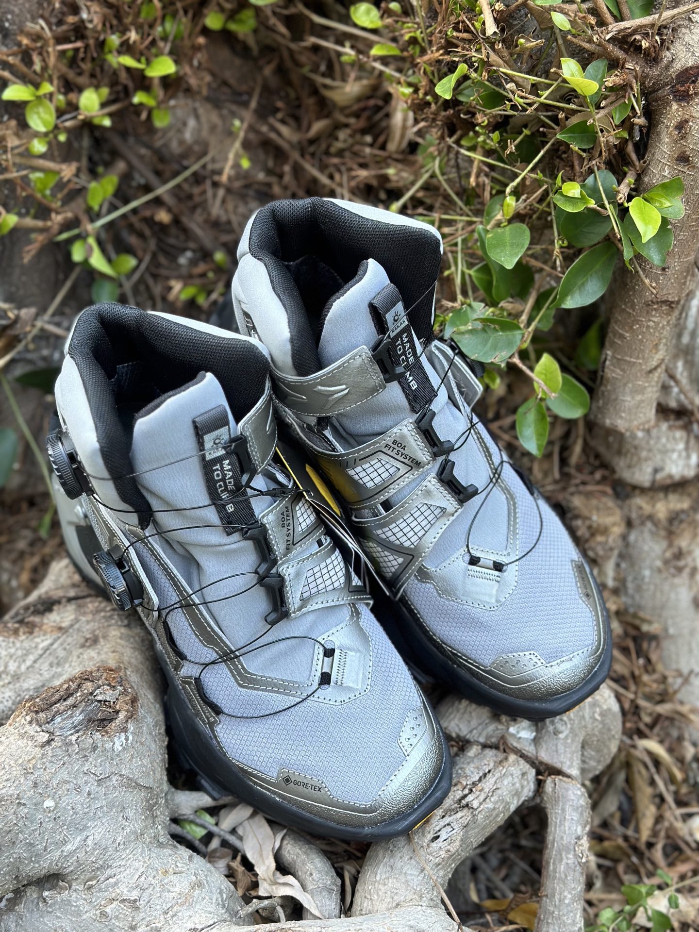 凯乐石KAILAS YAN GTX HIGH 运动户外 舒适时尚 防滑防水透气 高帮登山徒步鞋 KS243-Top High Quatity Cheap Sneakers Fashion Clothing Clothes Bags handbags Shoes of all Brand wholesale With The best Quality And Beautiful Price from China Factory Chinese suppliers wholesaler seller 凯乐石KAILAS YAN GTX HIGH 运动户外 舒适时尚 防滑防水透气 高帮登山徒步鞋 KS243