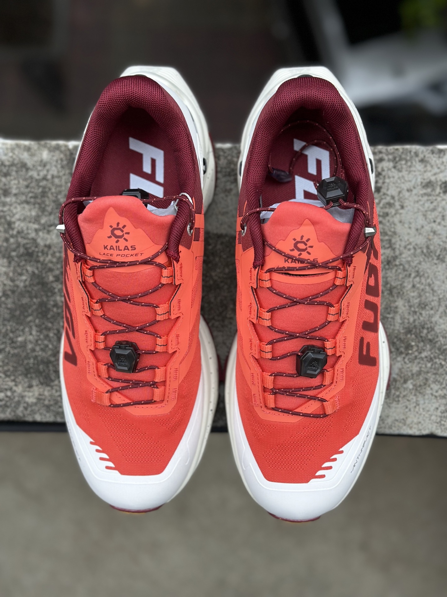 280 TOP KAILAS FUGA E凯乐石 黑山大坡王越野机能跑鞋 EX25-2513208-Chinese UA Cheap High Quatity Brand Clothes Bags handbags Sneakers wholesale wholesaler seller from China Factory suppliers Fashion Clothing Shoes best Quality Beautiful Price 280 TOP KAILAS FUGA E凯乐石 黑山大坡王越野机能跑鞋 EX25-2513208