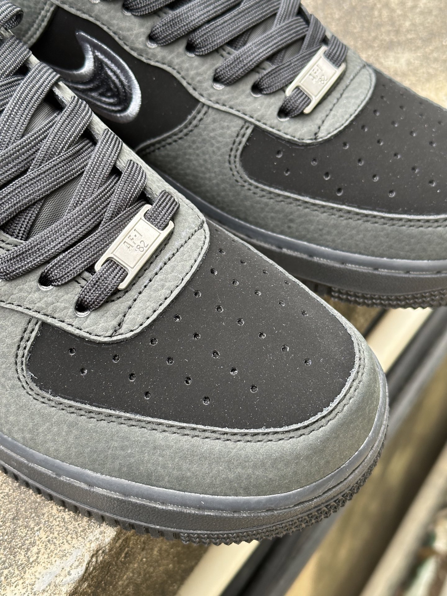 Nike Air Force 1 Low 空军一号低帮休闲运动板鞋 IB6842-002 灰黑 Nike Air Force 1 Low 空军一号低帮休闲运动板鞋 IB6842-002 灰黑
