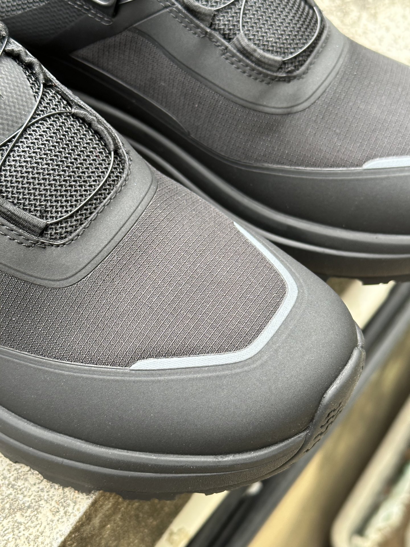 迪桑特DESCENTE Dualis PRIME GTX WIRE 2.0 低帮 生活休闲鞋 男款 D5431DSN34