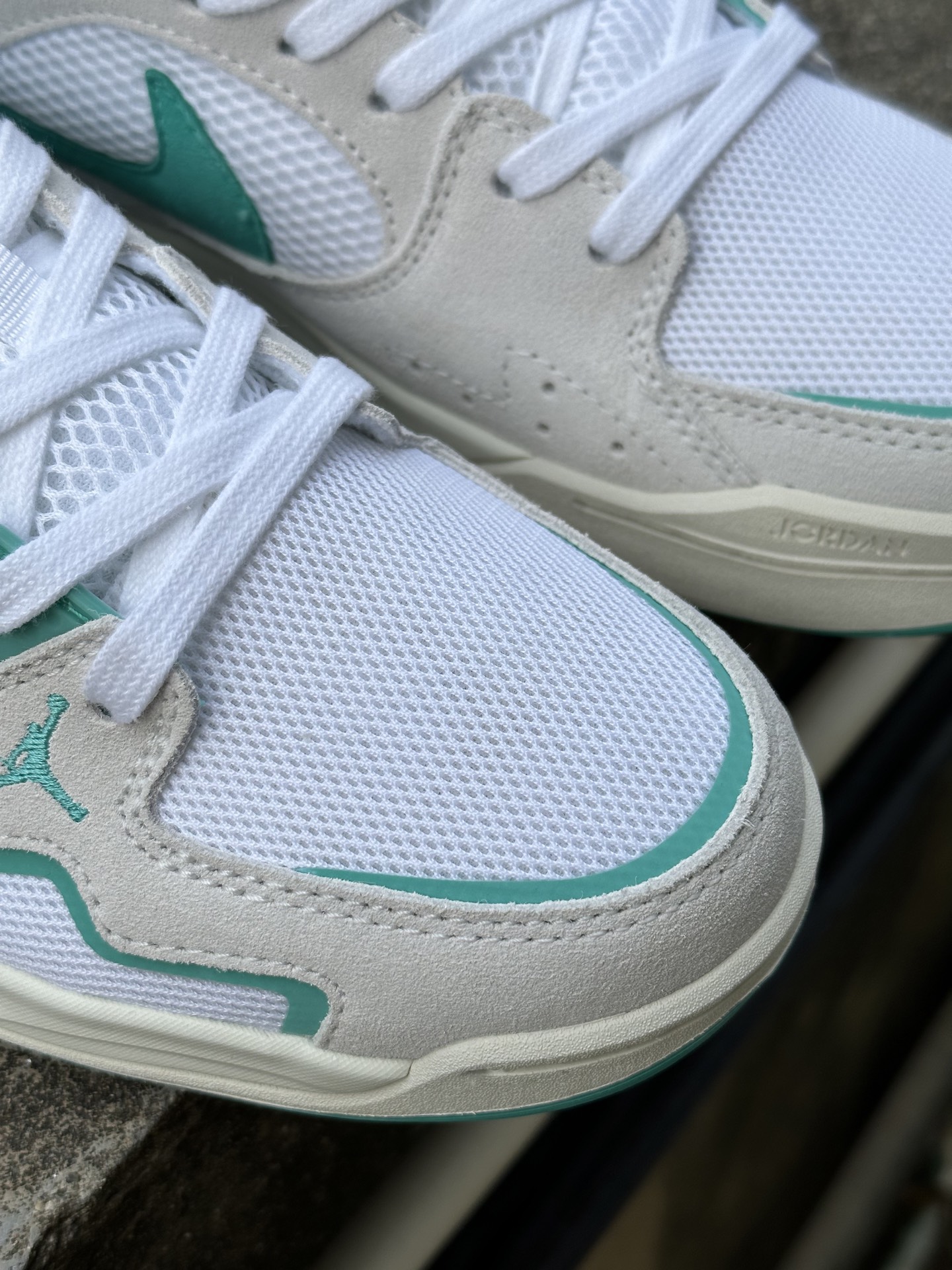 220 Jordan CMFT Era Chicago 柔软舒适 防滑耐磨 低帮 生活休闲鞋 男款 白蓝 编码 HJ6778-113-Chinese UA Cheap High Quatity Brand Clothes Bags handbags Sneakers wholesale wholesaler seller from China Factory suppliers Fashion Clothing Shoes best Quality Beautiful Price 220 Jordan CMFT Era Chicago 柔软舒适 防滑耐磨 低帮 生活休闲鞋 男款 白蓝 编码 HJ6778-113