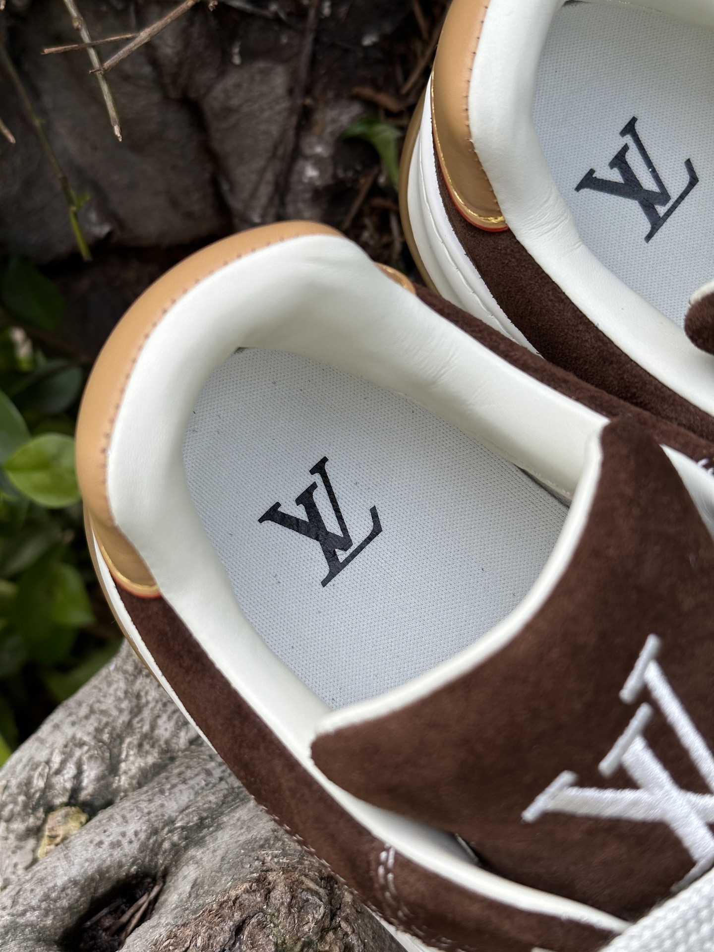 430 佛山版本 LOUIS VUITTON Tilted 饼干系列 LV 路易威登 Tilted Low Sneakers 倾斜系列低帮复古休闲运动板鞋
