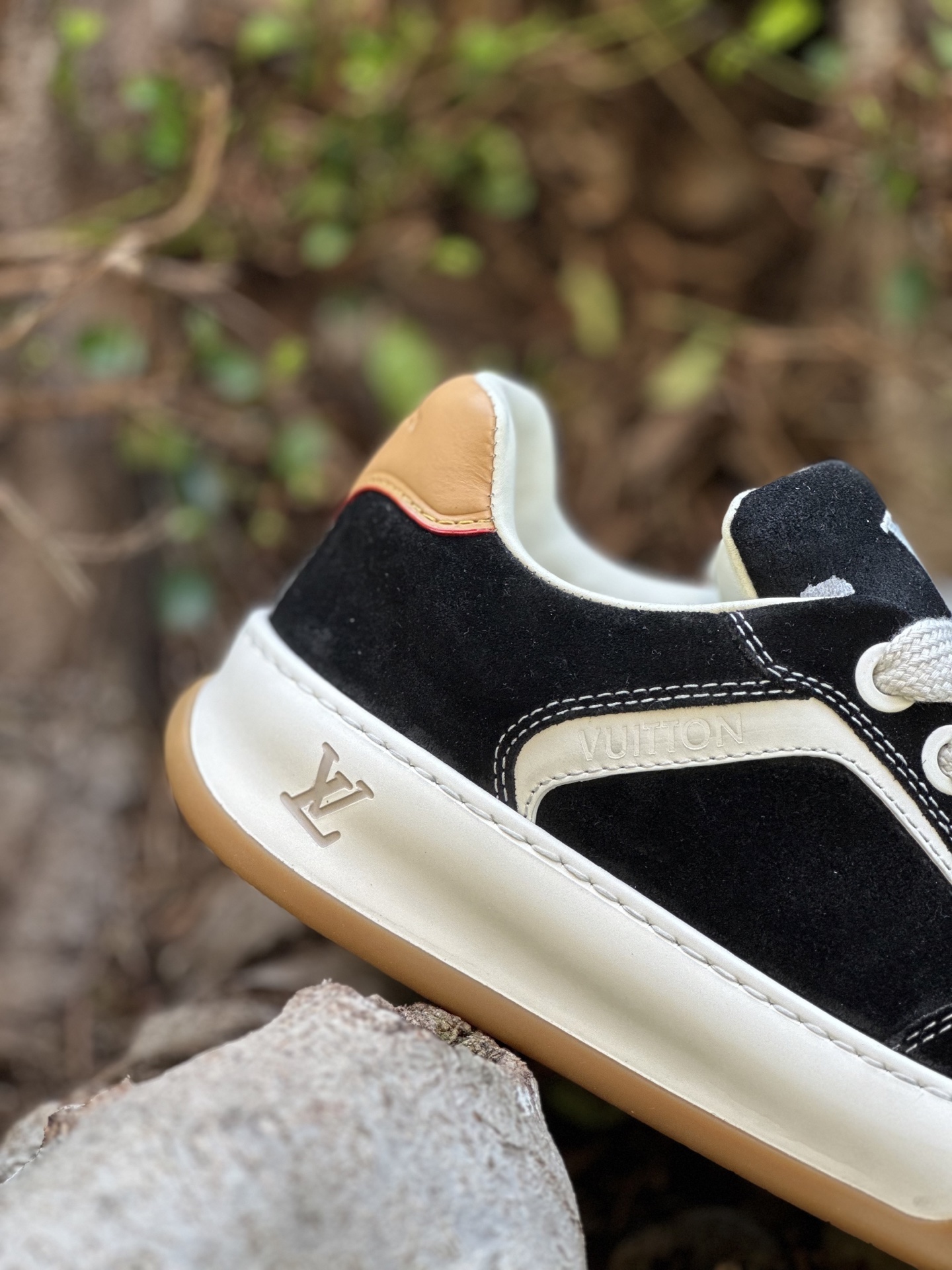 430 佛山版本持续更新中 LOUIS VUITTON Tilted 饼干系列 2026 早春全新上架 唯一正确版本 LV 路易威登 Tilted Low Sneakers 倾斜系列低帮复古休闲运动板鞋