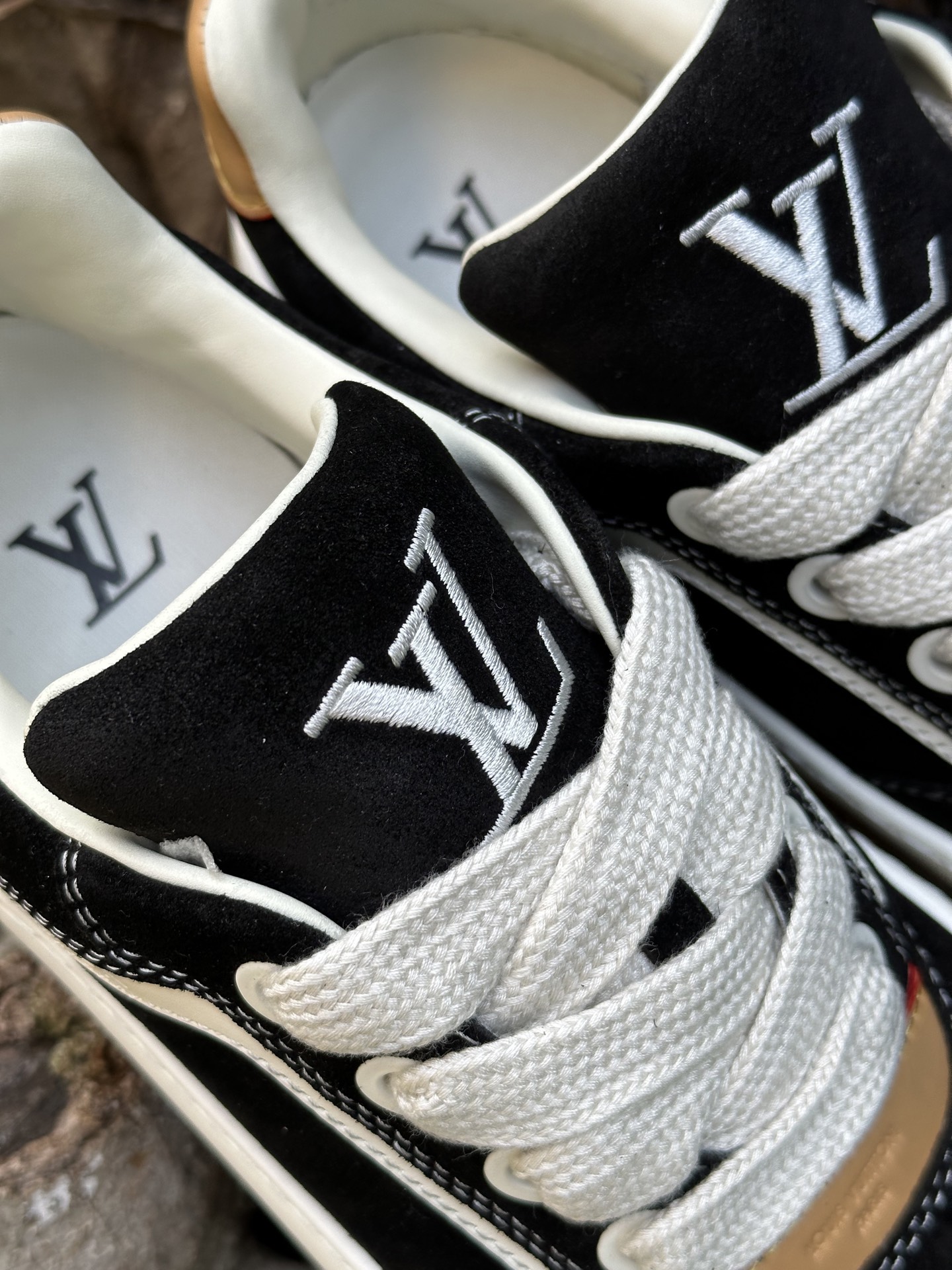 430 佛山版本持续更新中 LOUIS VUITTON Tilted 饼干系列 2026 早春全新上架 唯一正确版本 LV 路易威登 Tilted Low Sneakers 倾斜系列低帮复古休闲运动板鞋