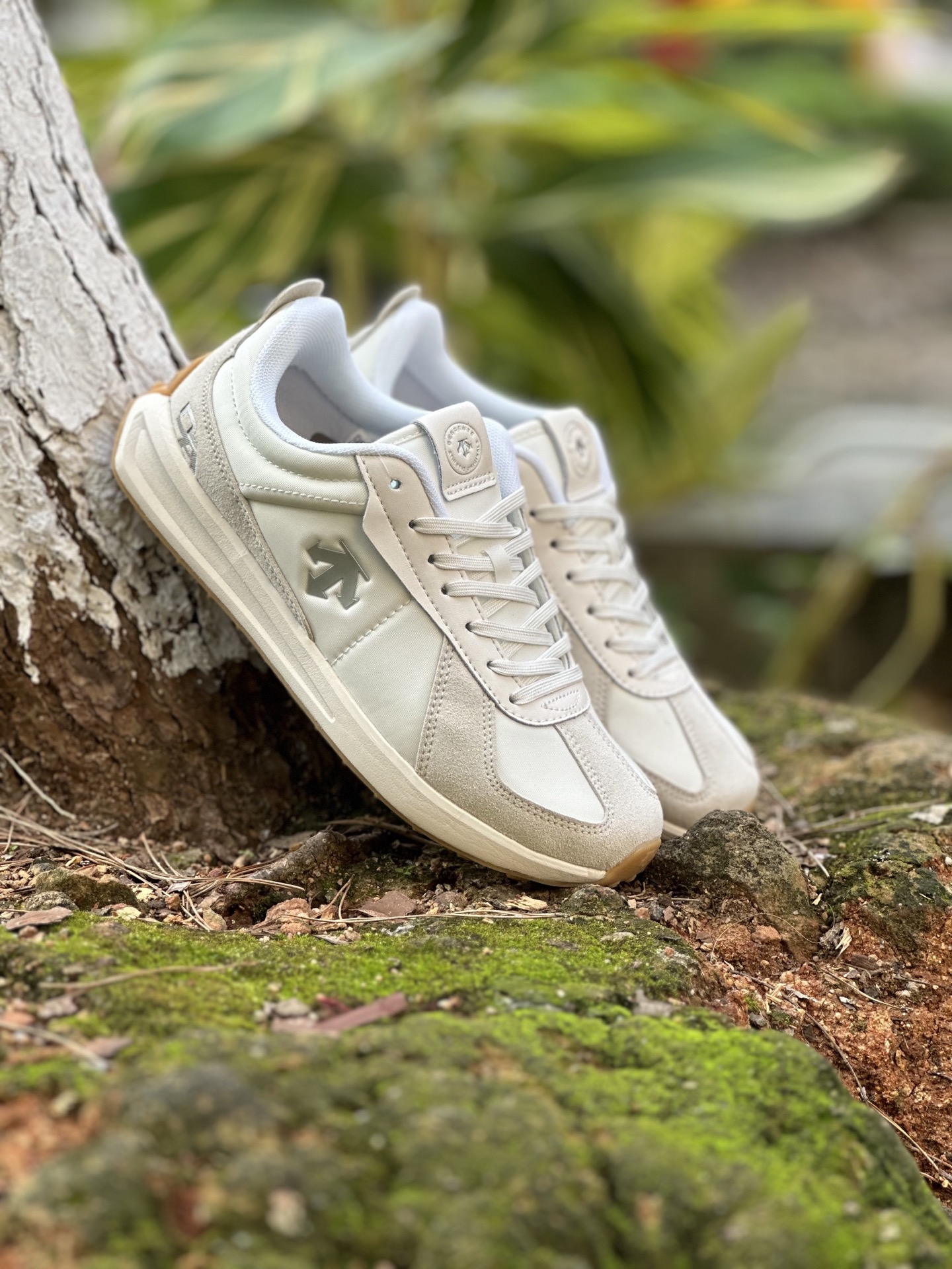 迪桑特DESCENTE Chron 通勤缓震 稳定舒适 低帮 生活休闲鞋-Chinese UA Cheap High Quatity Brand Clothes Bags handbags Sneakers wholesale wholesaler seller from China Factory suppliers Fashion Clothing Shoes best Quality Beautiful Price 迪桑特DESCENTE Chron 通勤缓震 稳定舒适 低帮 生活休闲鞋