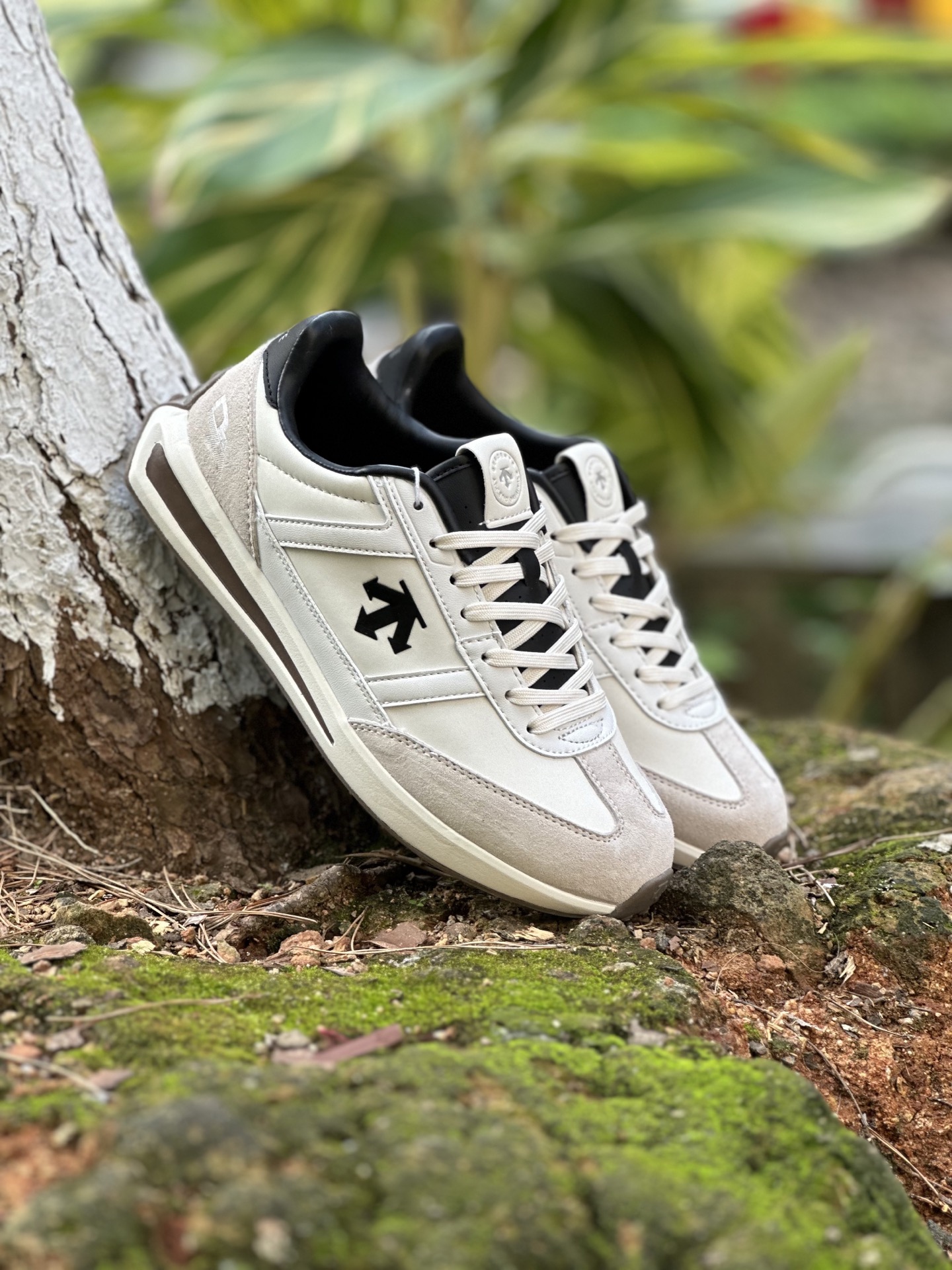 迪桑特DESCENTE Chron 通勤缓震 稳定舒适 低帮 生活休闲鞋-Chinese UA Cheap High Quatity Brand Clothes Bags handbags Sneakers wholesale wholesaler seller from China Factory suppliers Fashion Clothing Shoes best Quality Beautiful Price 迪桑特DESCENTE Chron 通勤缓震 稳定舒适 低帮 生活休闲鞋