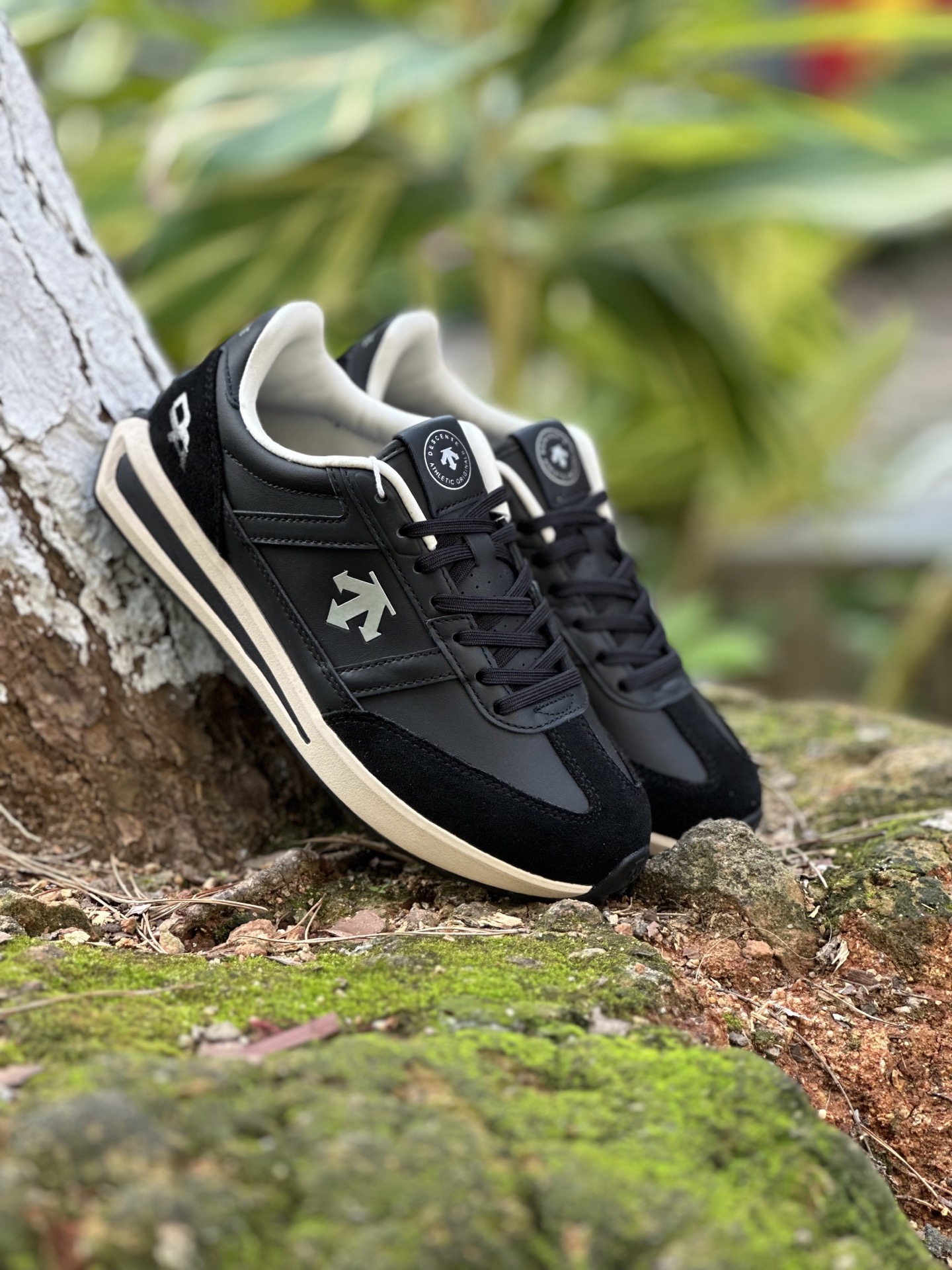 迪桑特DESCENTE Chron 通勤缓震 稳定舒适 低帮 生活休闲鞋-Chinese UA Cheap High Quatity Brand Clothes Bags handbags Sneakers wholesale wholesaler seller from China Factory suppliers Fashion Clothing Shoes best Quality Beautiful Price 迪桑特DESCENTE Chron 通勤缓震 稳定舒适 低帮 生活休闲鞋