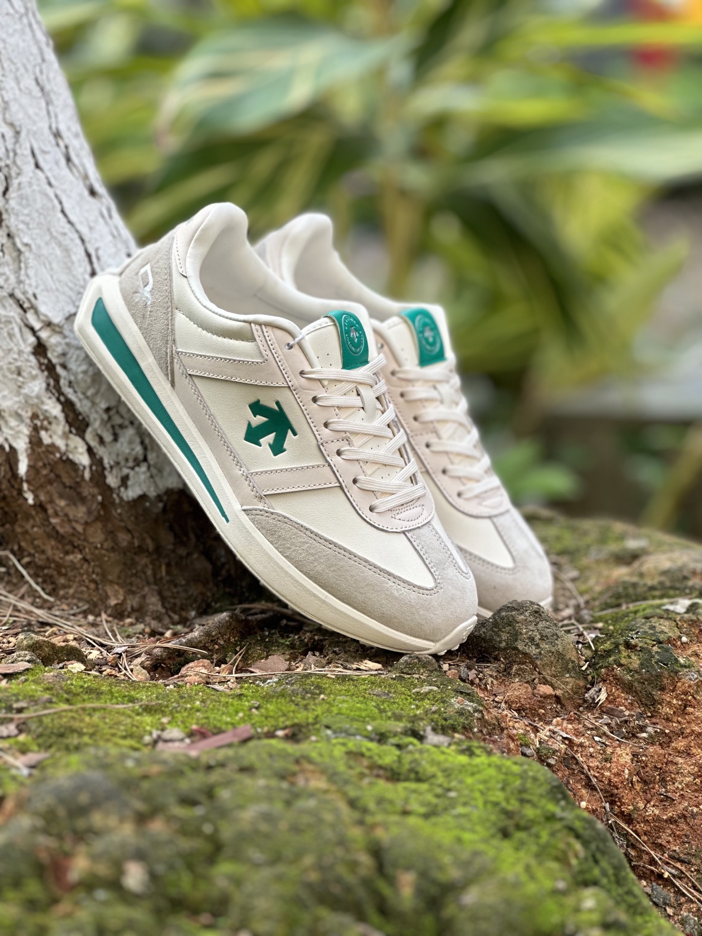 迪桑特DESCENTE Chron 通勤缓震 稳定舒适 低帮 生活休闲鞋-Chinese UA Cheap High Quatity Brand Clothes Bags handbags Sneakers wholesale wholesaler seller from China Factory suppliers Fashion Clothing Shoes best Quality Beautiful Price 迪桑特DESCENTE Chron 通勤缓震 稳定舒适 低帮 生活休闲鞋